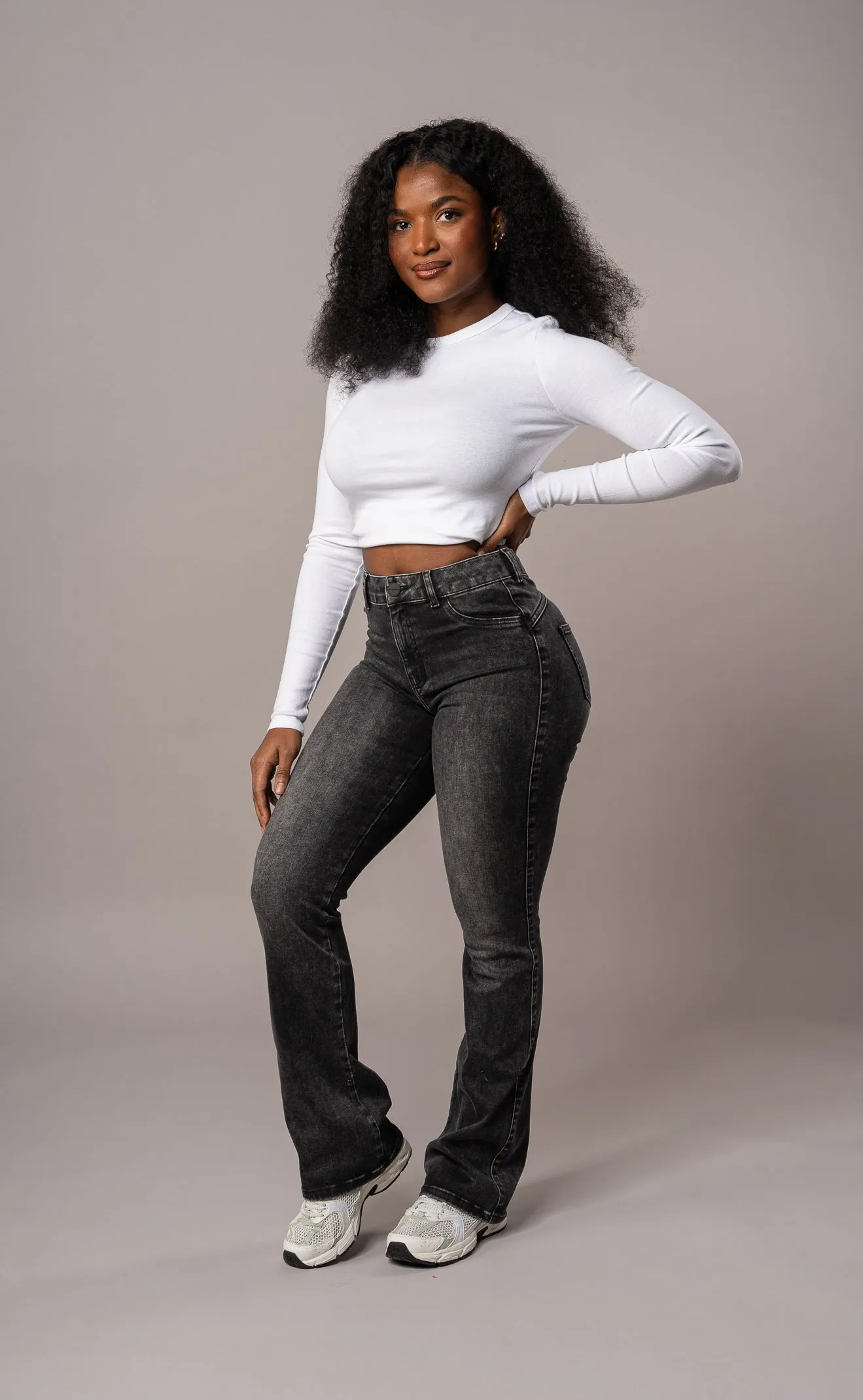 Womens Flared Mid Waisted Fitjeans - Heavy Washed Black sold by Fit Jeans