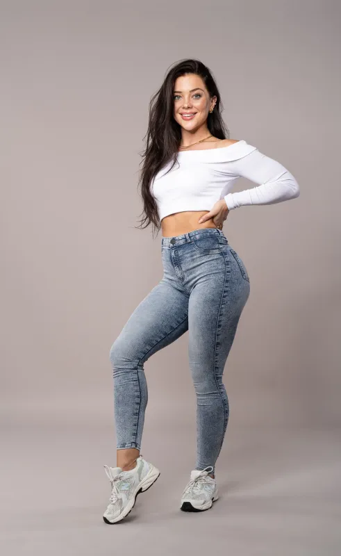 Womens Contour Fitjeans - Acid Wash sold by Fit Jeans