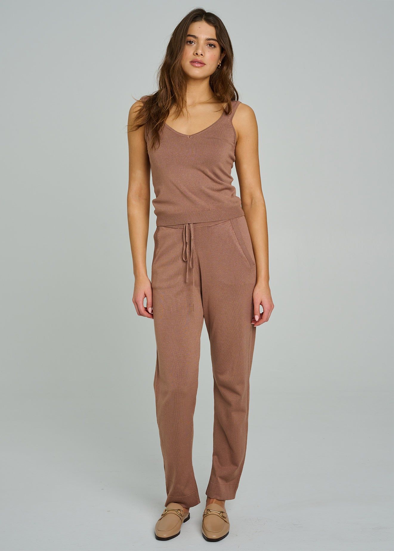 Light Taupe Lounge Pant sold by Everyday Sunday product image thumbnail 3