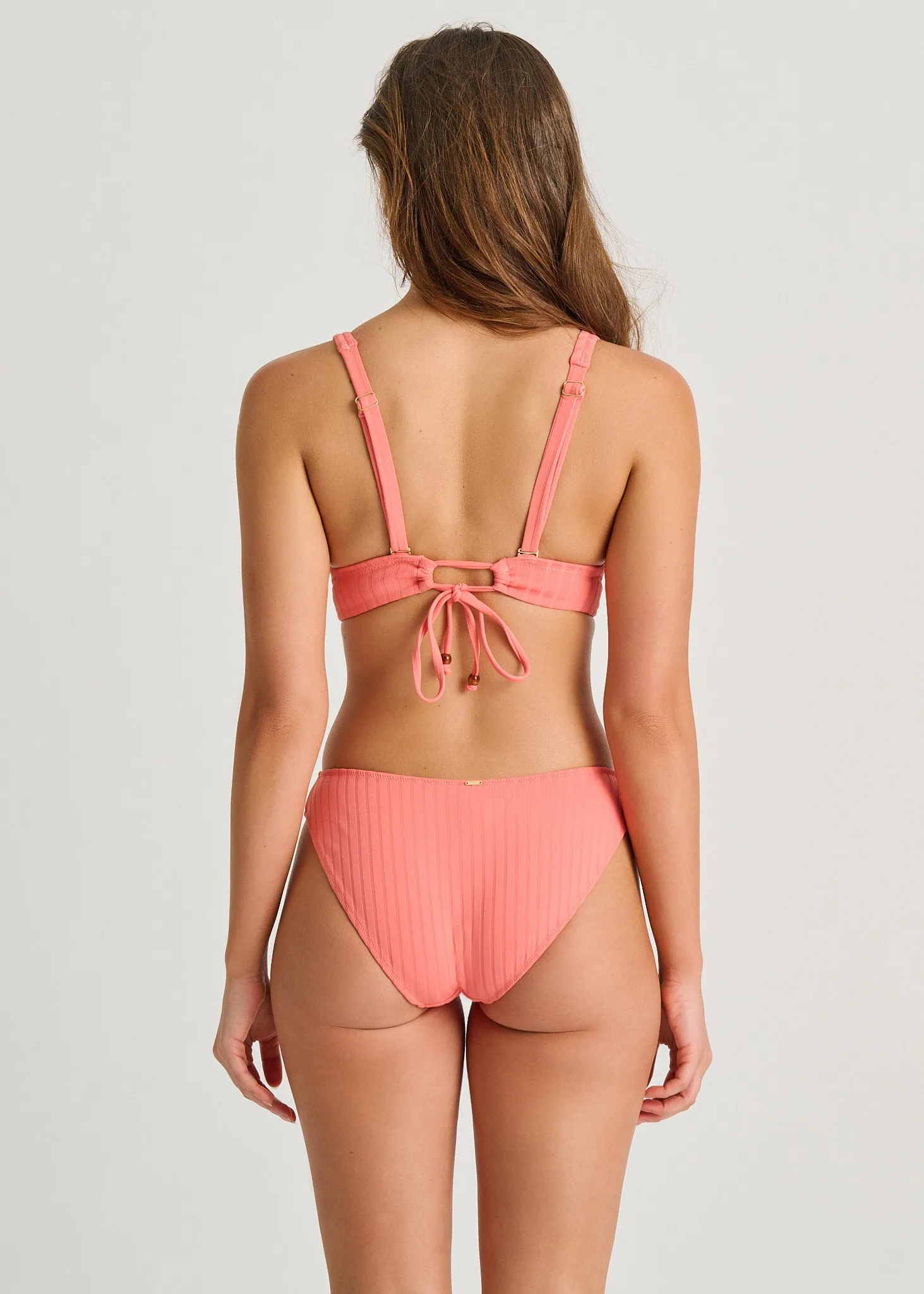 Semi-High Leg Bottom sold by Everyday Sunday product image thumbnail 2