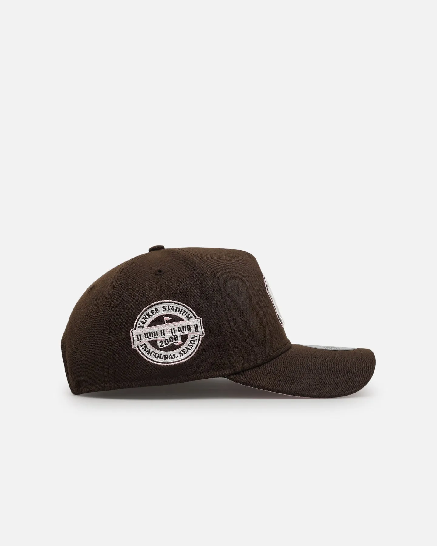 New Era New York Yankees 'Neapolitan 2.0' 9FORTY A-Frame Snapback Brown sold by Culture Kings product image thumbnail 3