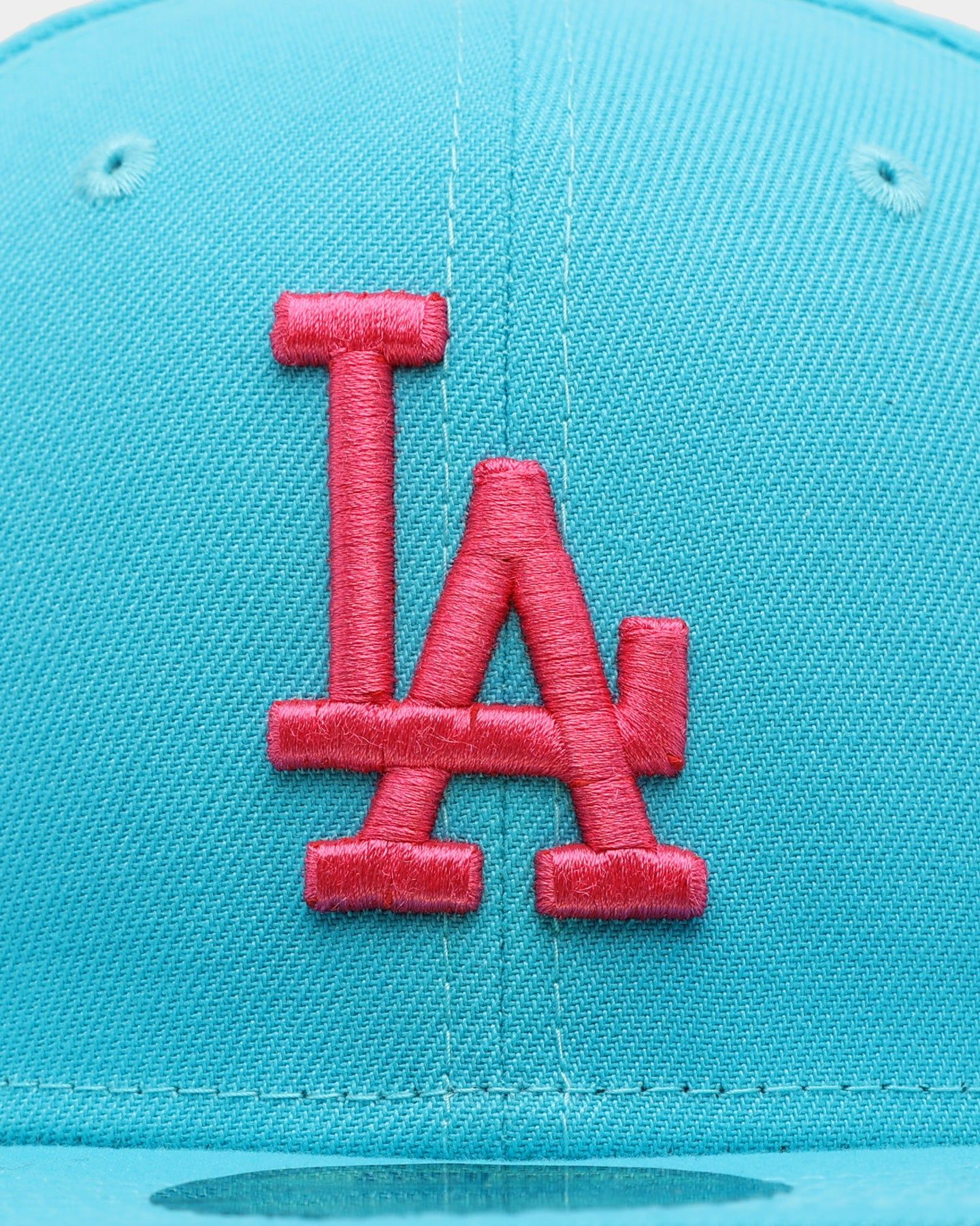 New Era Los Angeles Dodgers 'Neon Vice' 59FIFTY Fitted Neon Blue sold by Culture Kings product image thumbnail 5