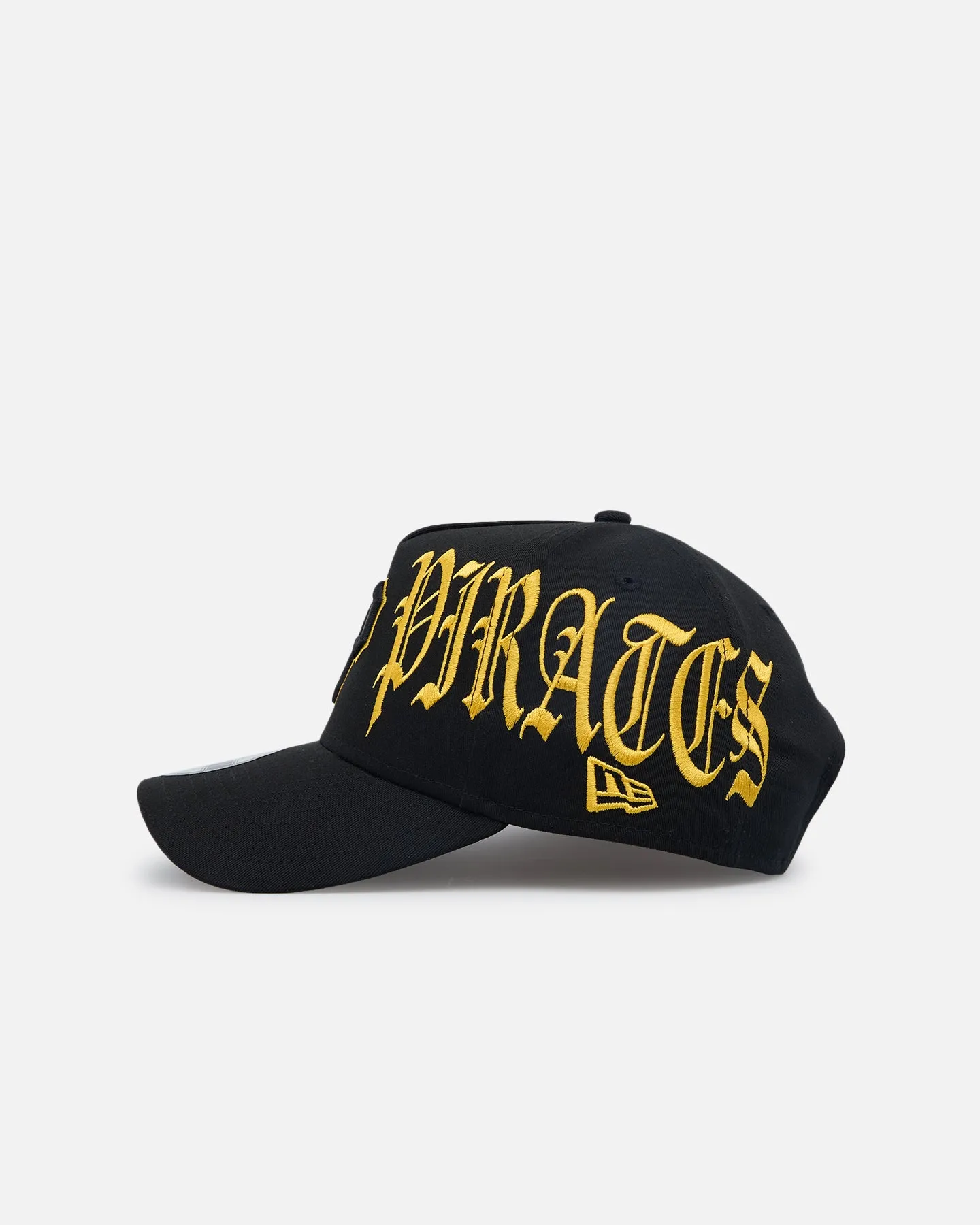 New Era Pittsburgh Pirates 'Goth Script' 9FORTY A-Frame Snapback Black/Gold sold by Culture Kings product image thumbnail 4