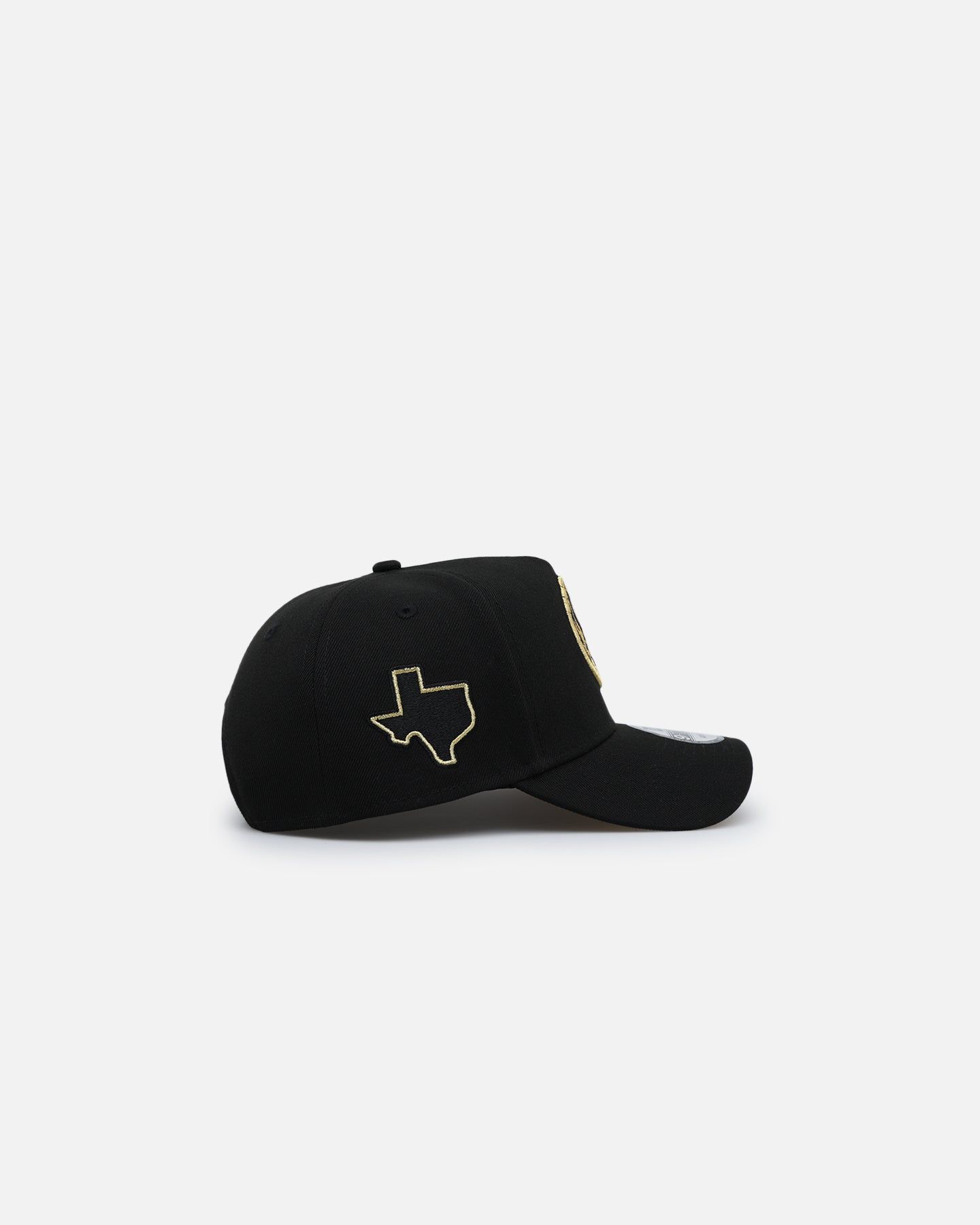 New Era Dallas Mavericks 'NBA Gold Links' 9FORTY A-Frame Snapback Black/Gold sold by Culture Kings product image thumbnail 3