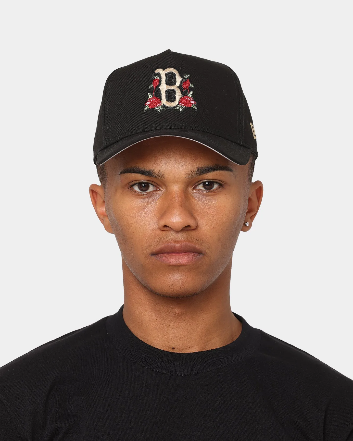 New Era Boston Red Sox 'Floral Logo' 9FORTY K-Frame Snapback Black/Floral sold by Culture Kings product image thumbnail 2