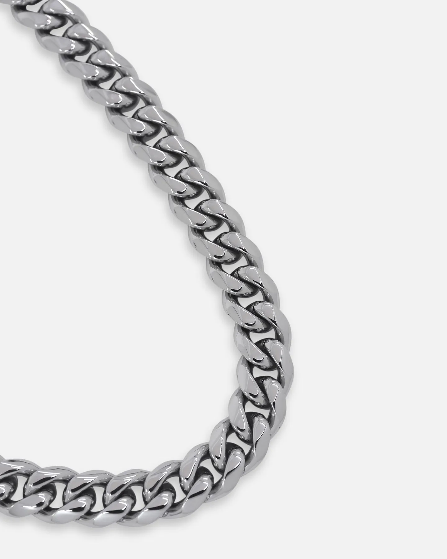 Saint Morta 10mm Cuban Chain White Gold sold by Culture Kings product image thumbnail 3