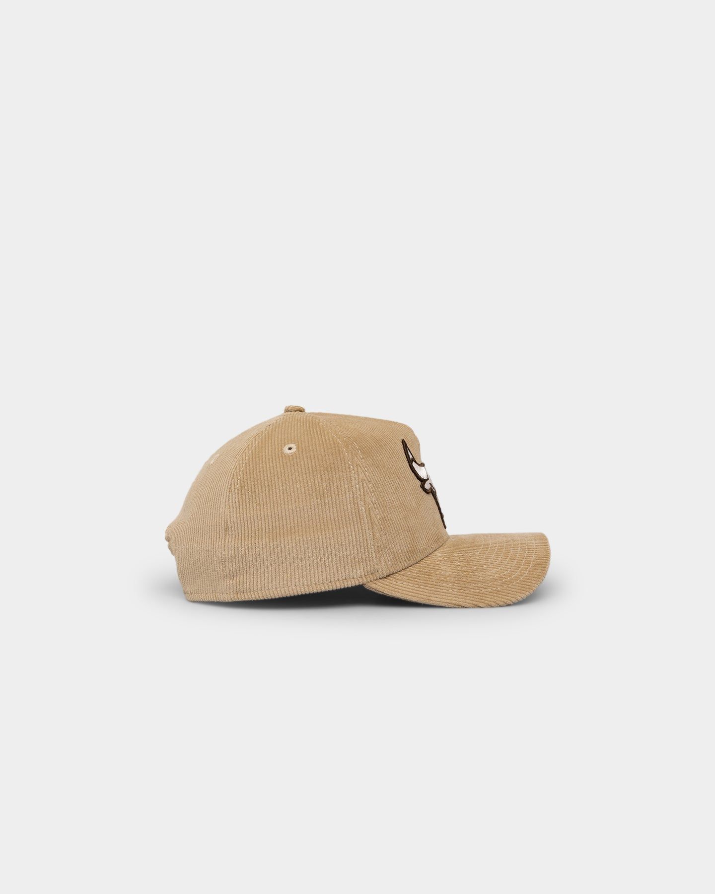 New Era Chicago Bulls 'Brown Camel Corduroy' 9FORTY A-Frame Snapback Camel sold by Culture Kings product image thumbnail 3