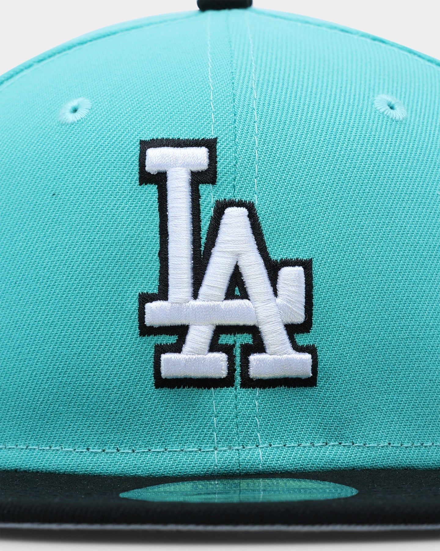 New Era Los Angeles Dodgers 'Cool Mint' 2-Tone 59FIFTY Fitted Mint/Black sold by Culture Kings product image thumbnail 5