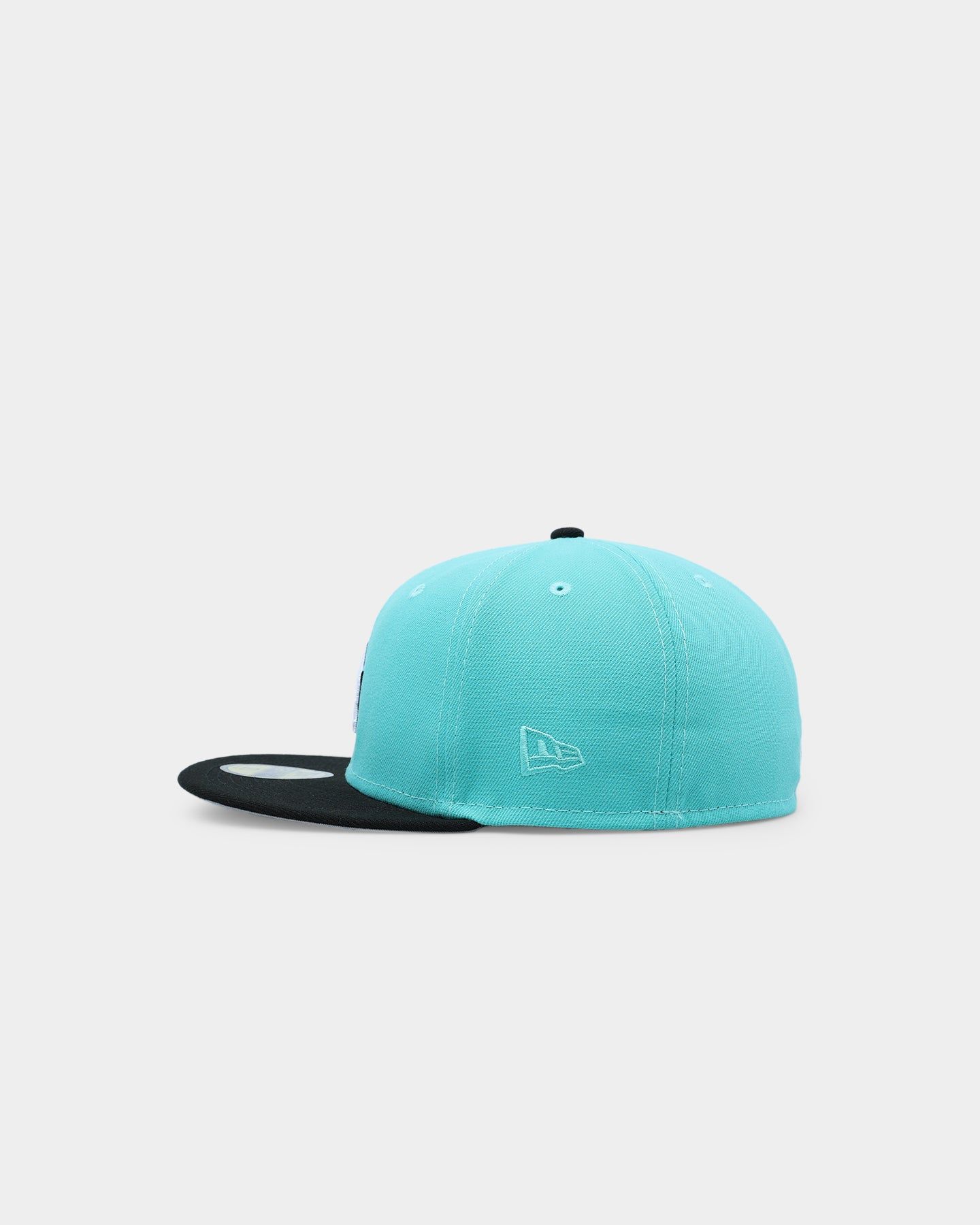 New Era Los Angeles Dodgers 'Cool Mint' 2-Tone 59FIFTY Fitted Mint/Black sold by Culture Kings product image thumbnail 4