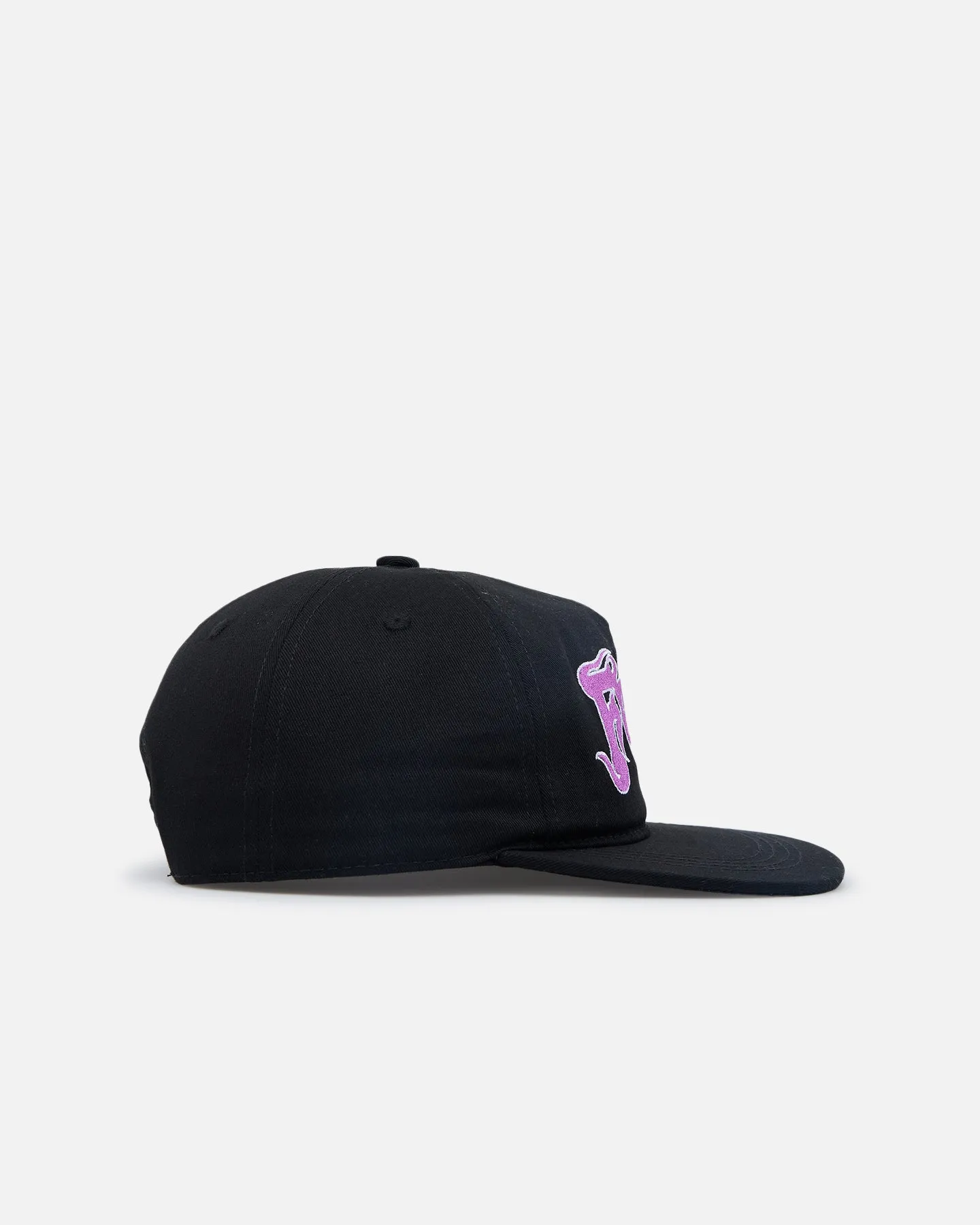 Felt Circle Pit 6 Panel Snapback Hat Black sold by Culture Kings product image thumbnail 3