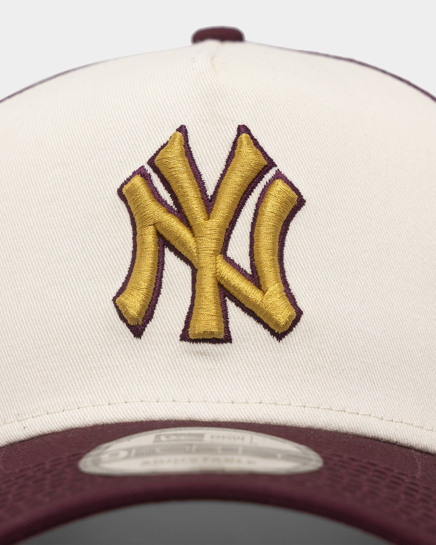 New Era New York Yankees 'Golden Port' 9FORTY A-Frame Snapback White/Maroon sold by Culture Kings product image thumbnail 5