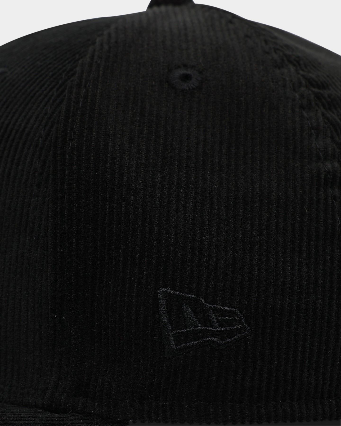 New Era Las Vegas Raiders 'Throwback Raiders' 59FIFTY Fitted Black sold by Culture Kings product image thumbnail 7