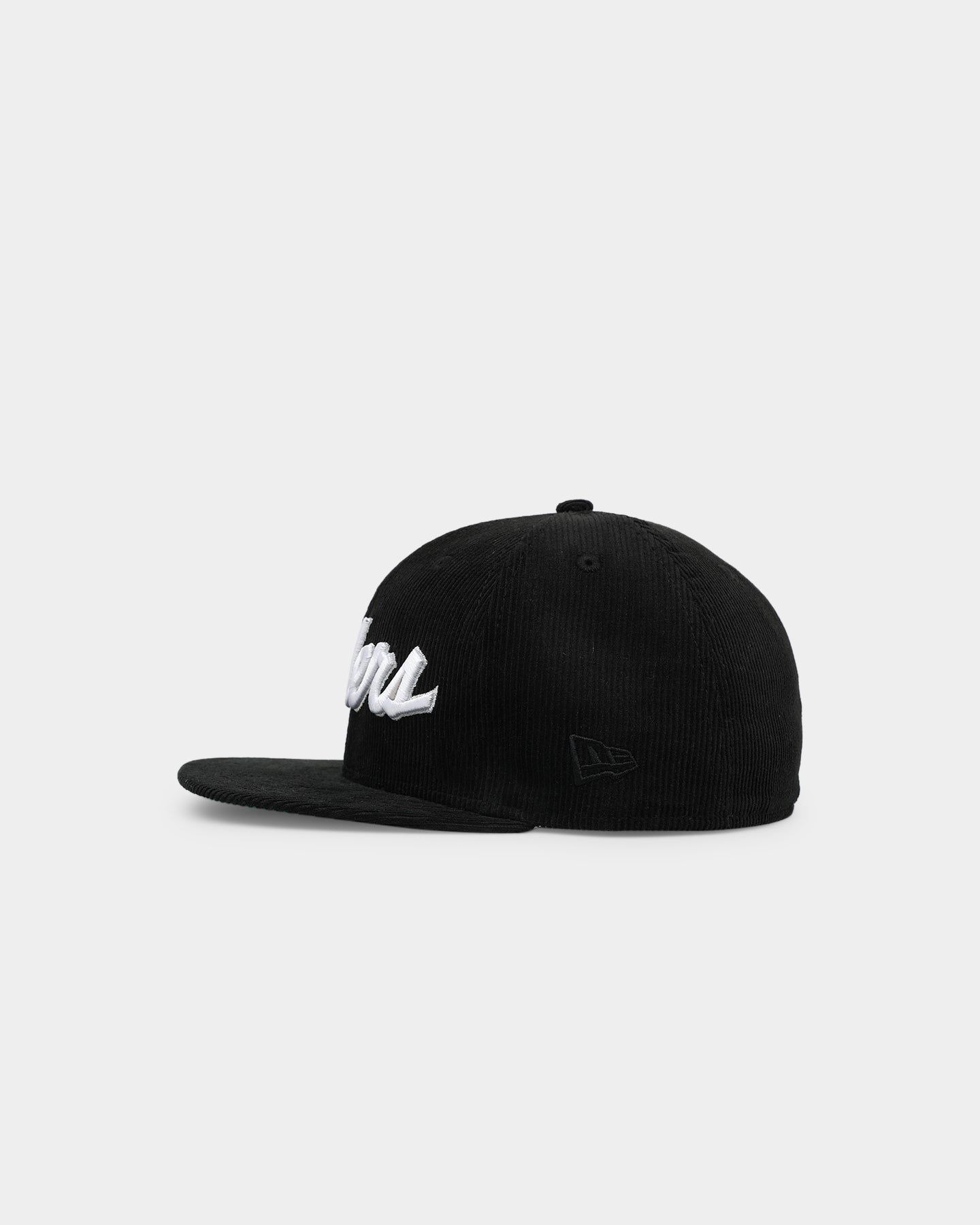 New Era Las Vegas Raiders 'Throwback Raiders' 59FIFTY Fitted Black sold by Culture Kings product image thumbnail 4