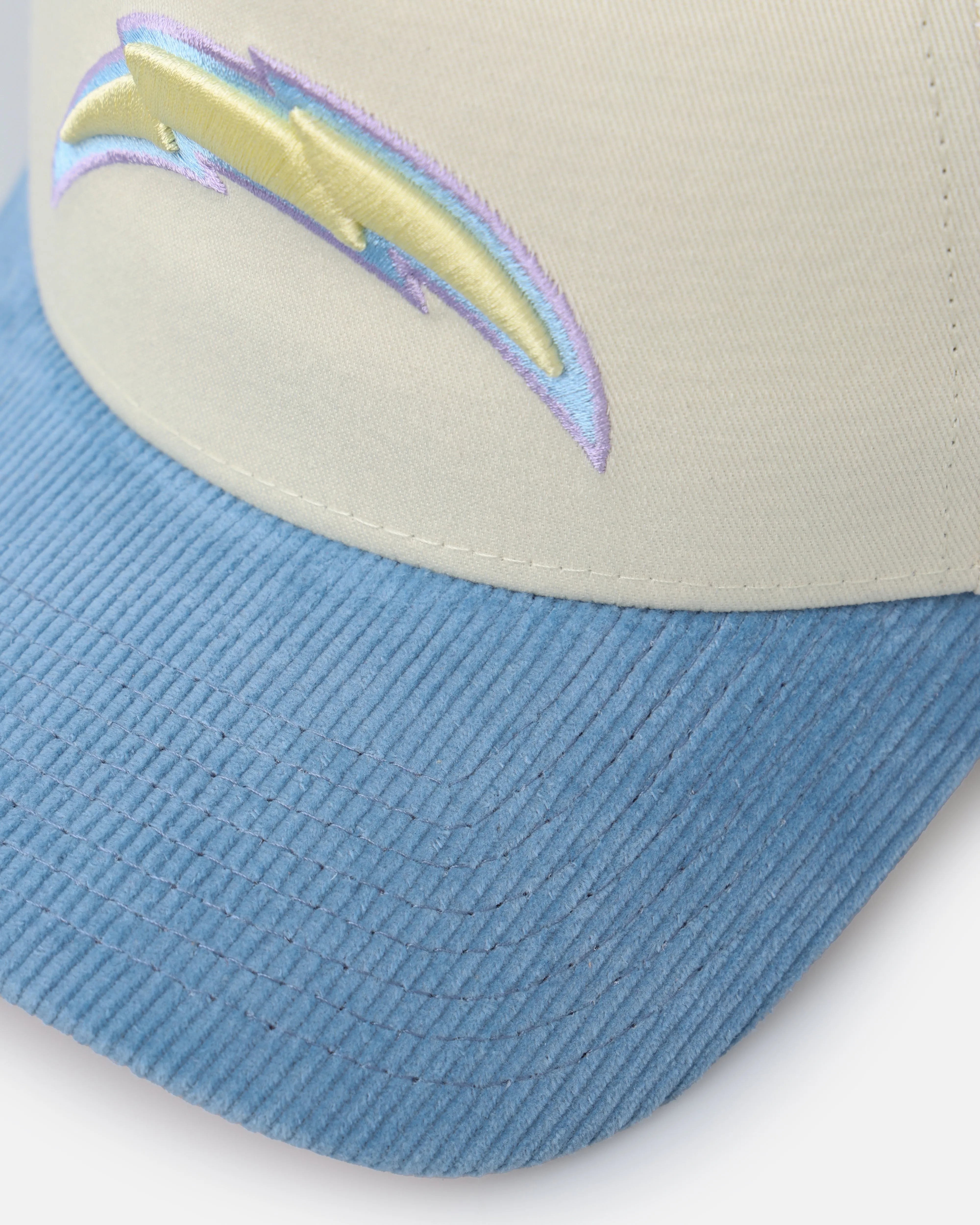New Era Los Angeles Chargers 'Easter Corduroy' 9FORTY A-Frame Snapback White/Blue sold by Culture Kings product image thumbnail 2