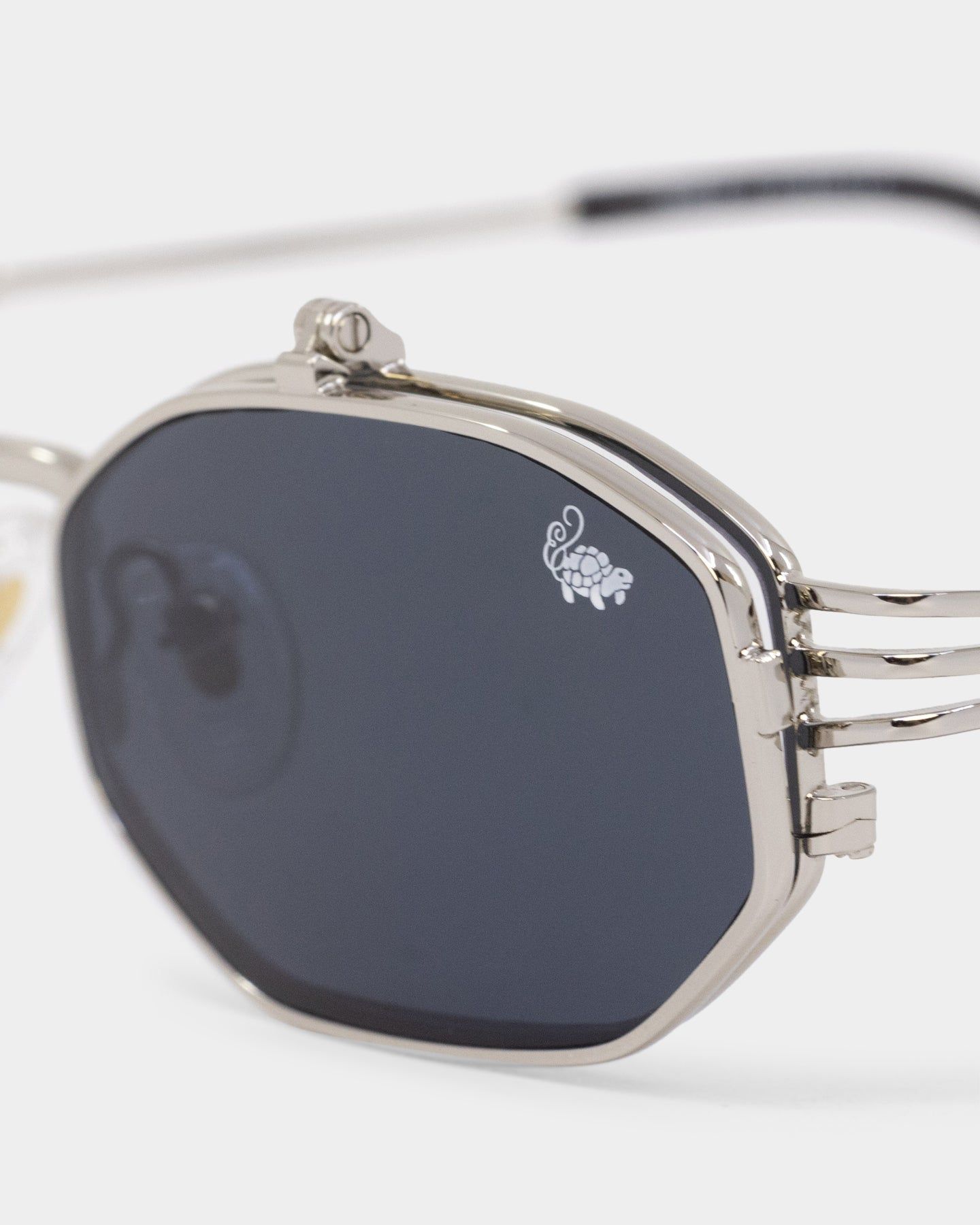 Belvoir & Co Ramar Flip Sunglasses Silver/Black sold by Culture Kings product image thumbnail 6