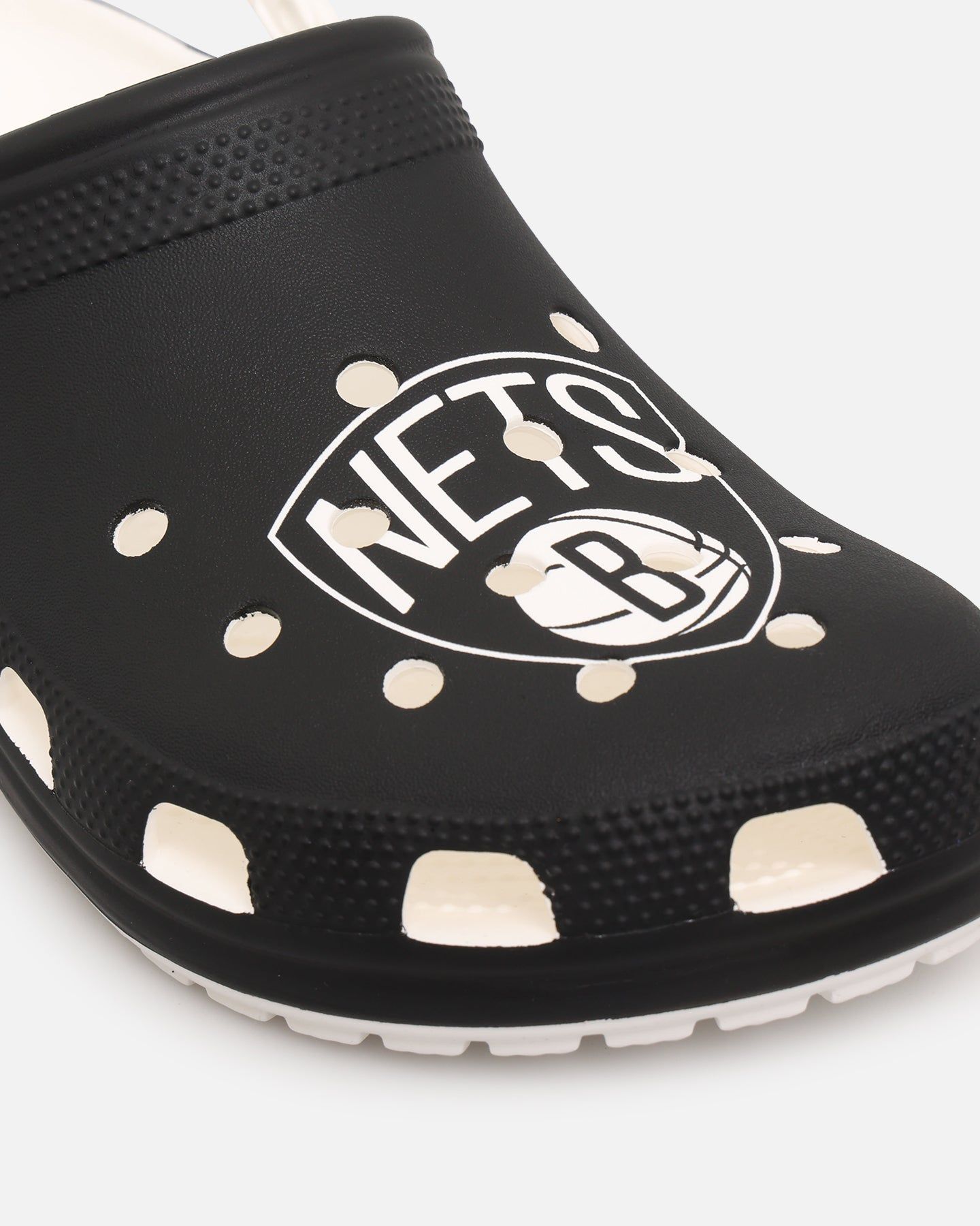Crocs X NBA Brooklyn Nets Classic Clog OTC sold by Culture Kings product image thumbnail 5