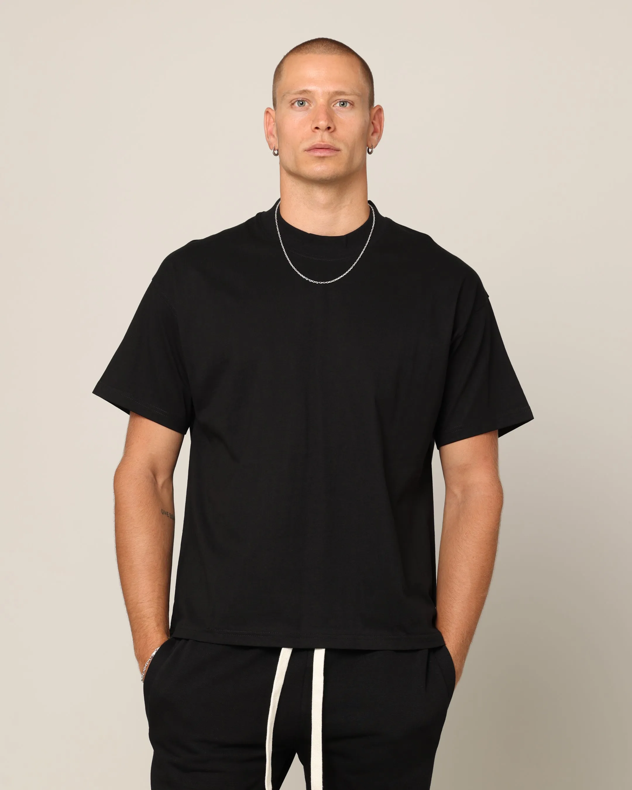 Carré Blanc T-Shirt Black sold by Culture Kings