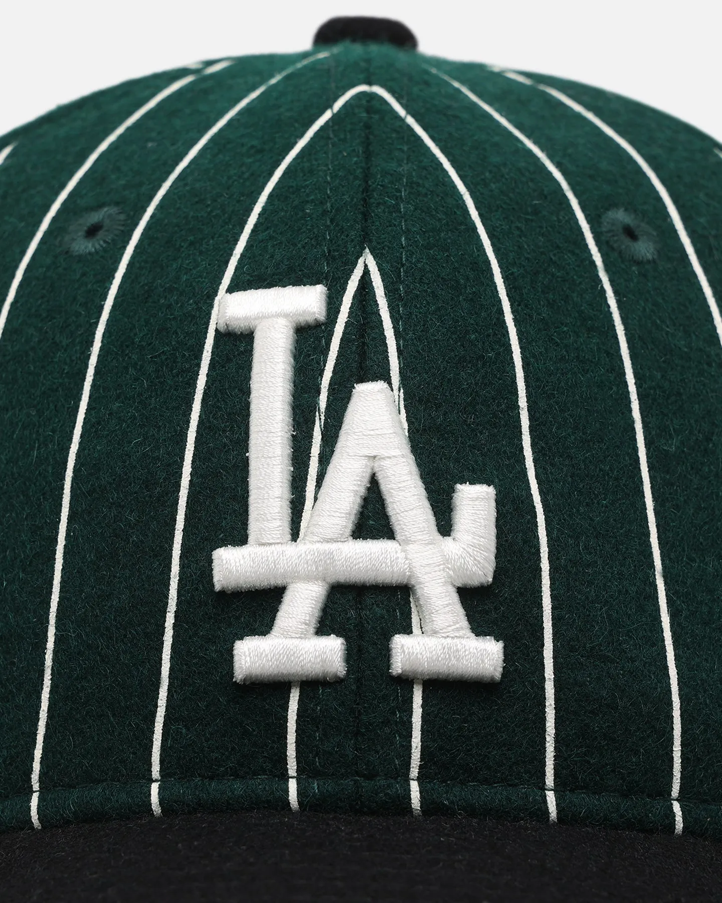 New Era Los Angeles Dodgers 9FIFTY Retro Melton Pinstripe Strapback Dark Green/Black sold by Culture Kings product image thumbnail 5