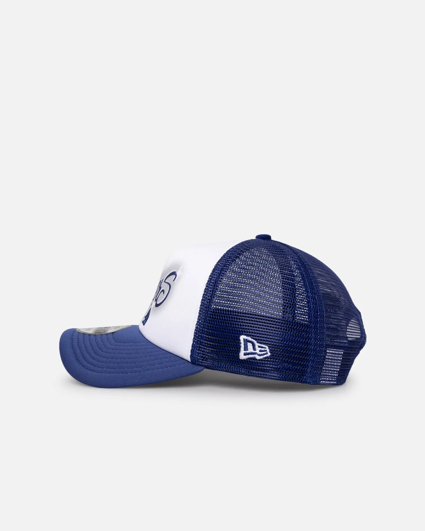 New Era Los Angeles Dodgers 'Airbrush' 9FORTY A-Frame Trucker Snapback White/OTC sold by Culture Kings product image thumbnail 4