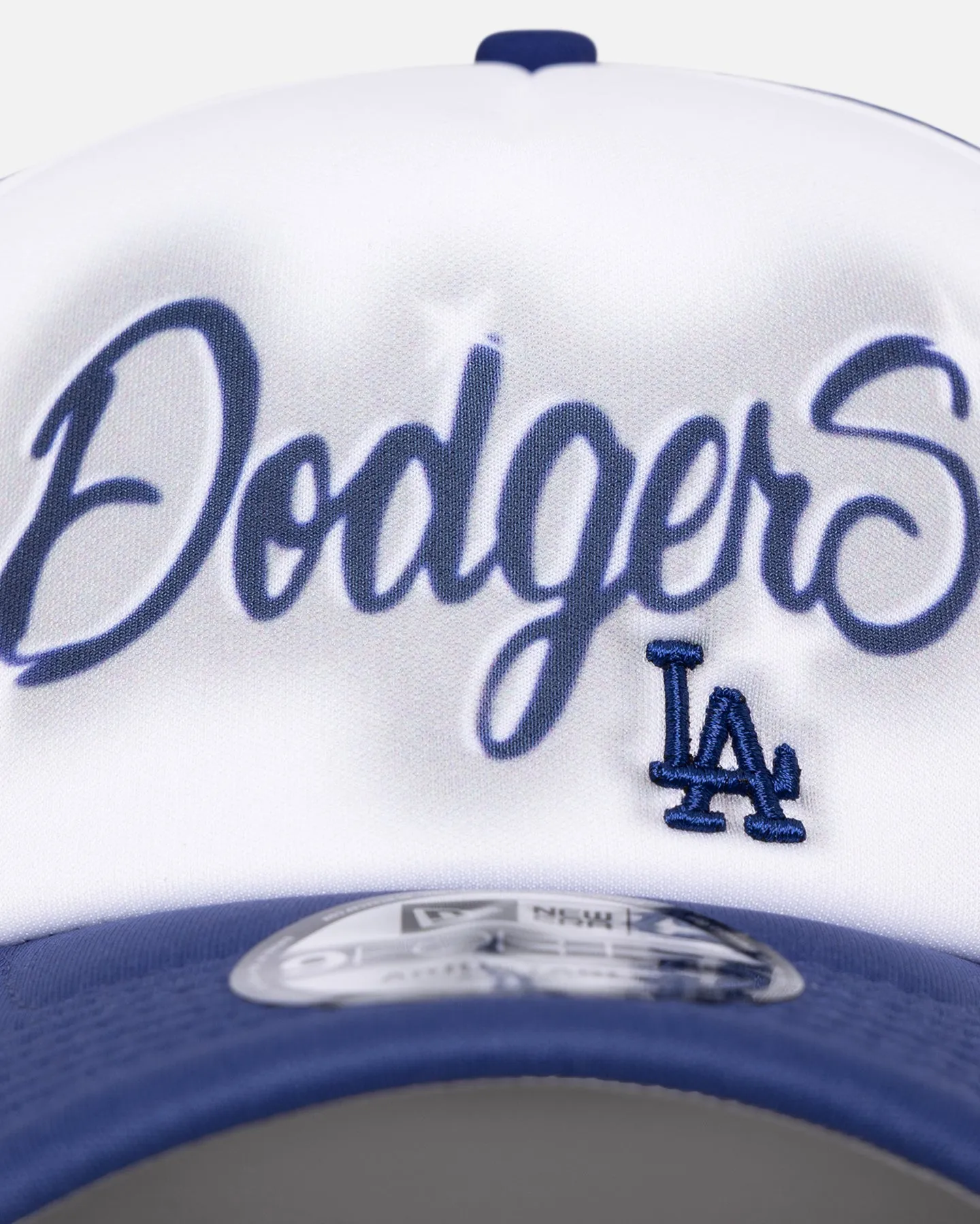 New Era Los Angeles Dodgers 'Airbrush' 9FORTY A-Frame Trucker Snapback White/OTC sold by Culture Kings product image thumbnail 5