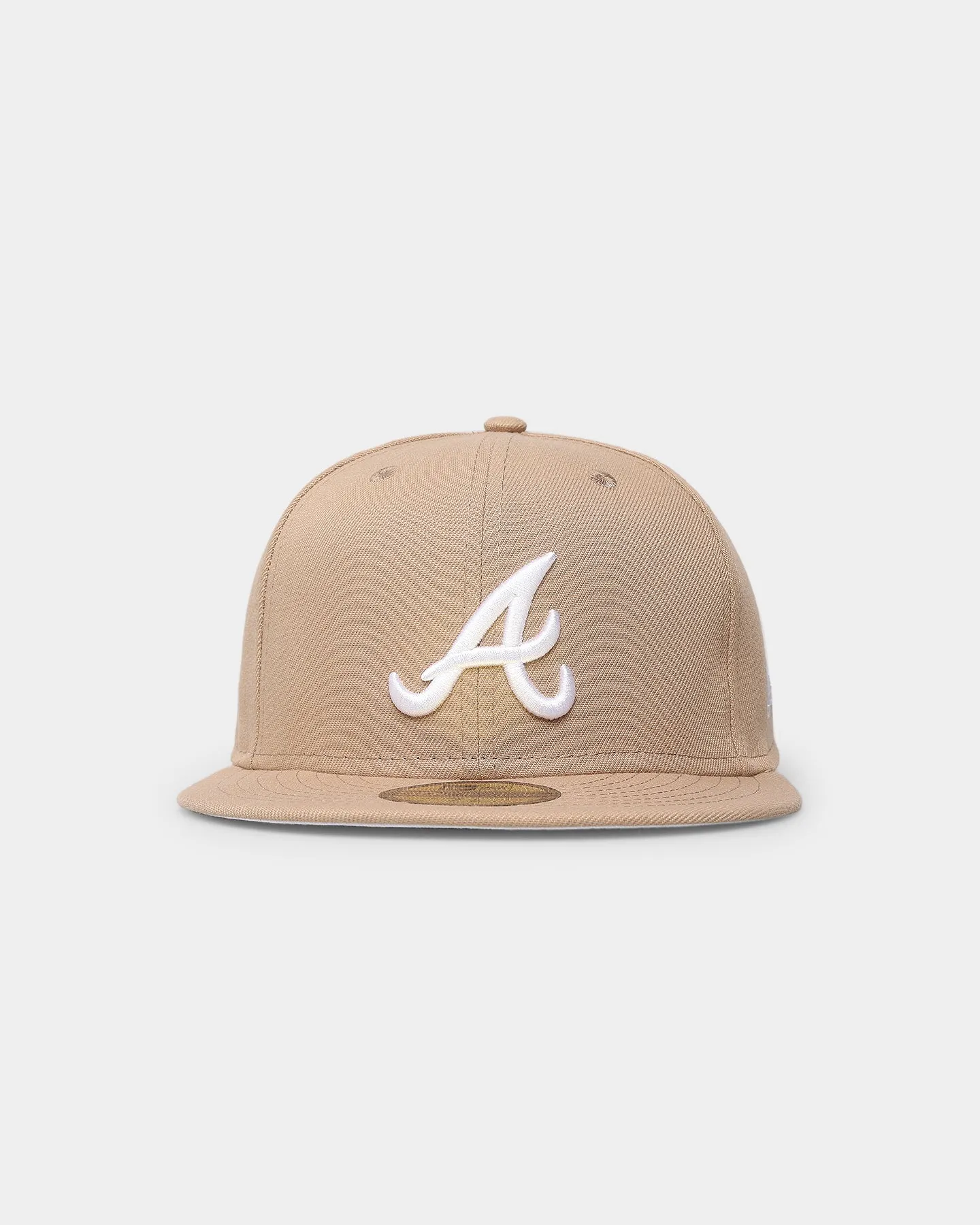 New Era Atlanta Braves "Camel White" 59FIFTY Fitted Tumbleweed/White sold by Culture Kings