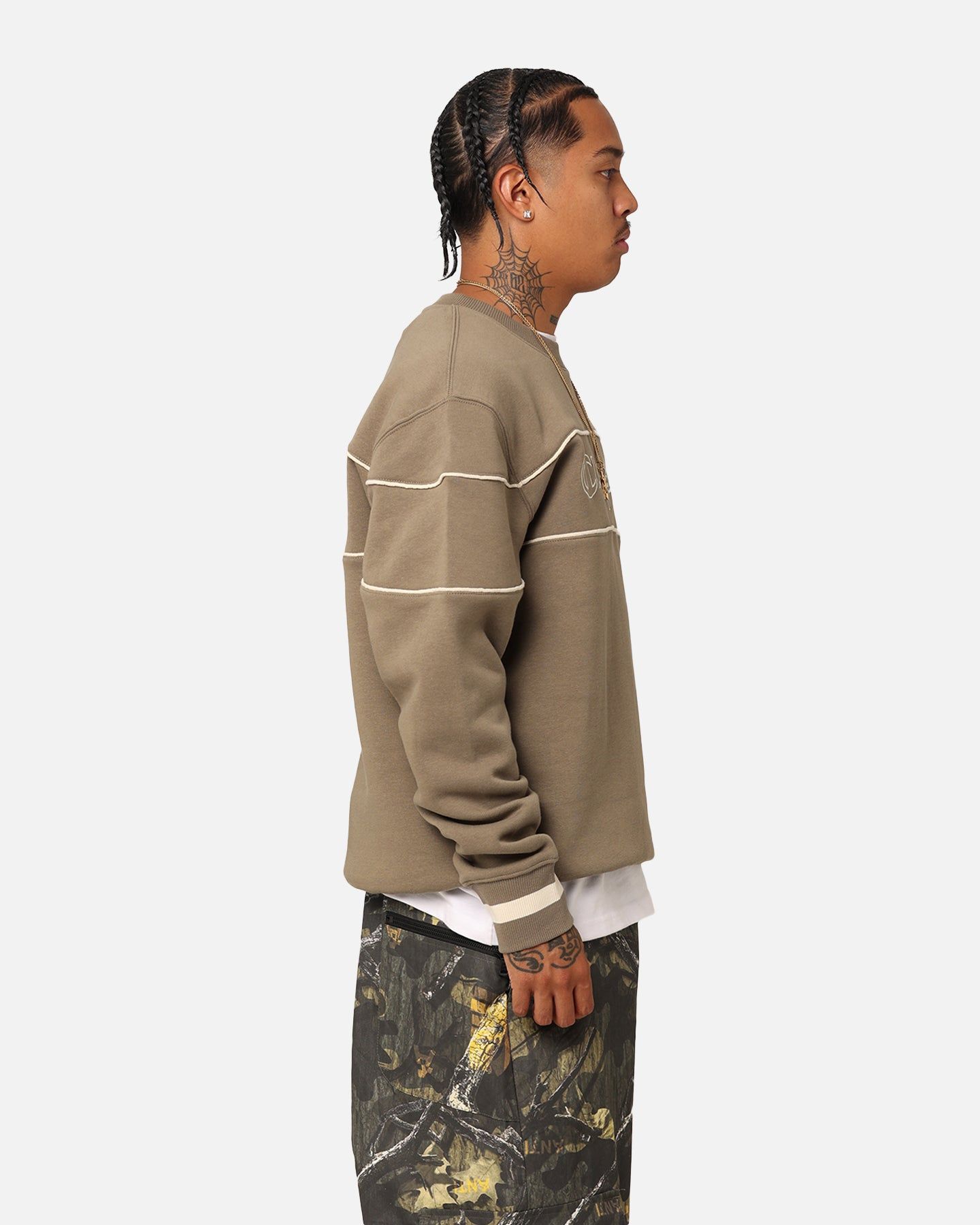 Champion Rochester City Pullover Canoe sold by Culture Kings product image thumbnail 5
