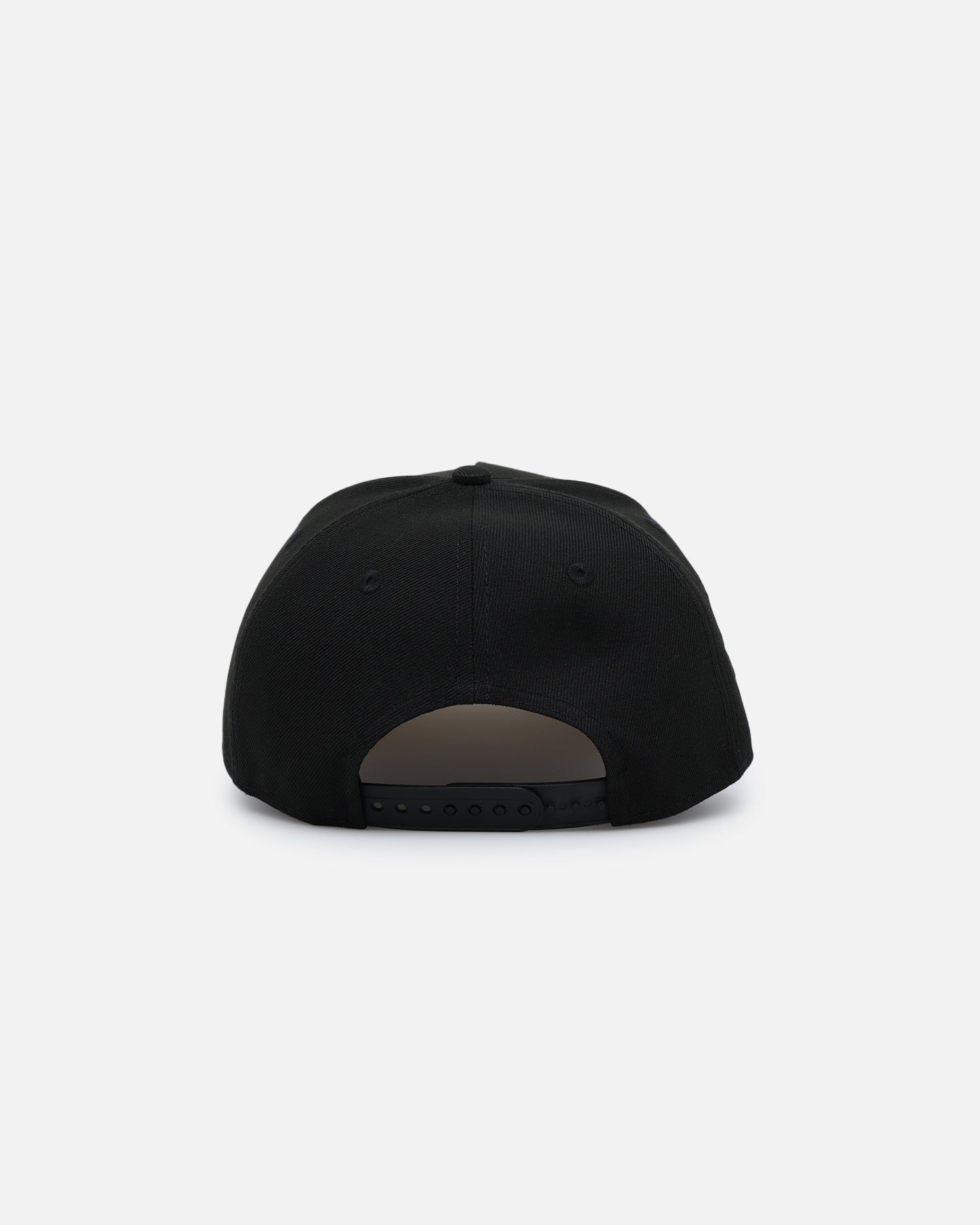 New Era Toronto Raptors 'NBA Gold Links' 9FORTY A-Frame Snapback Black/Gold sold by Culture Kings product image thumbnail 2