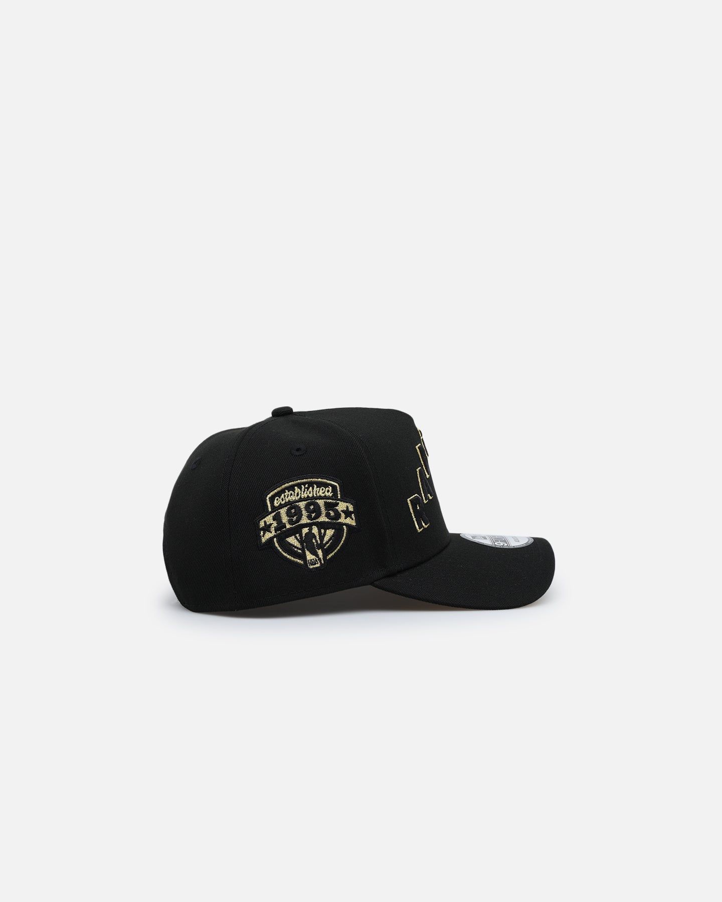 New Era Toronto Raptors 'NBA Gold Links' 9FORTY A-Frame Snapback Black/Gold sold by Culture Kings product image thumbnail 3