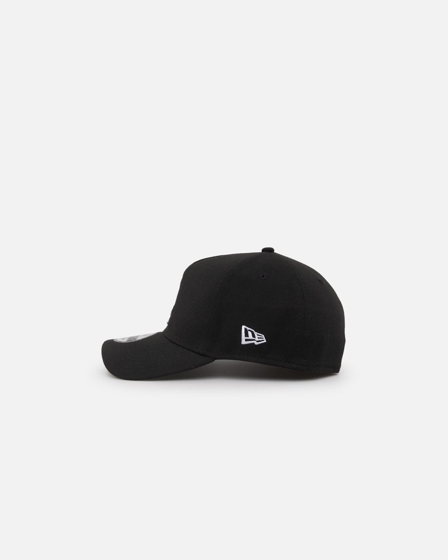 New Era Chicago White Sox 39THIRTY A-Frame Stretch Fit Official Team Colours sold by Culture Kings product image thumbnail 4