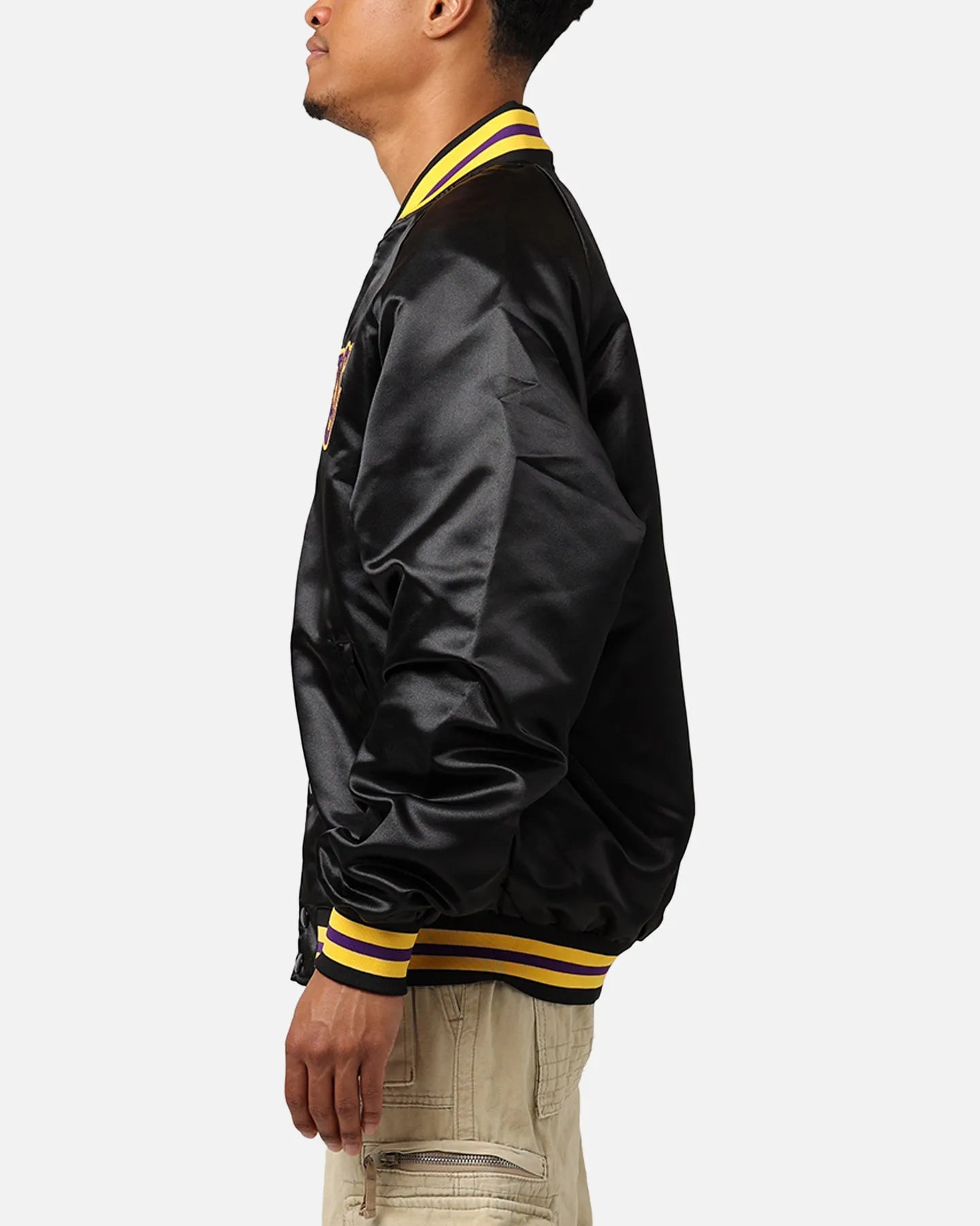 Mitchell & Ness Los Angeles Lakers Lightweight Satin Jacket Black sold by Culture Kings product image thumbnail 5
