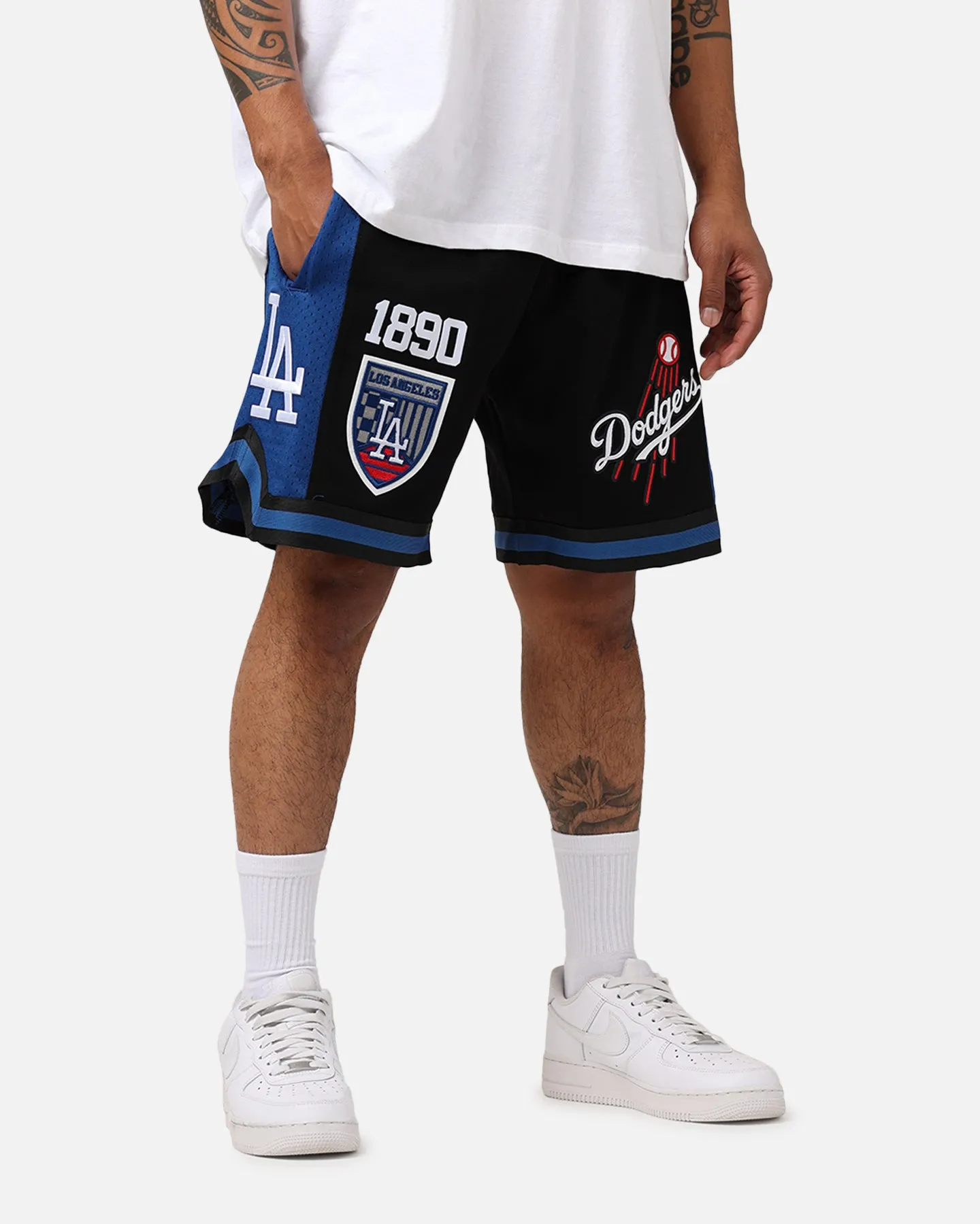 Pro Standard Los Angeles Dodgers Fast Lane Dark 2.0 Shorts Black/Blue sold by Culture Kings product image thumbnail 5