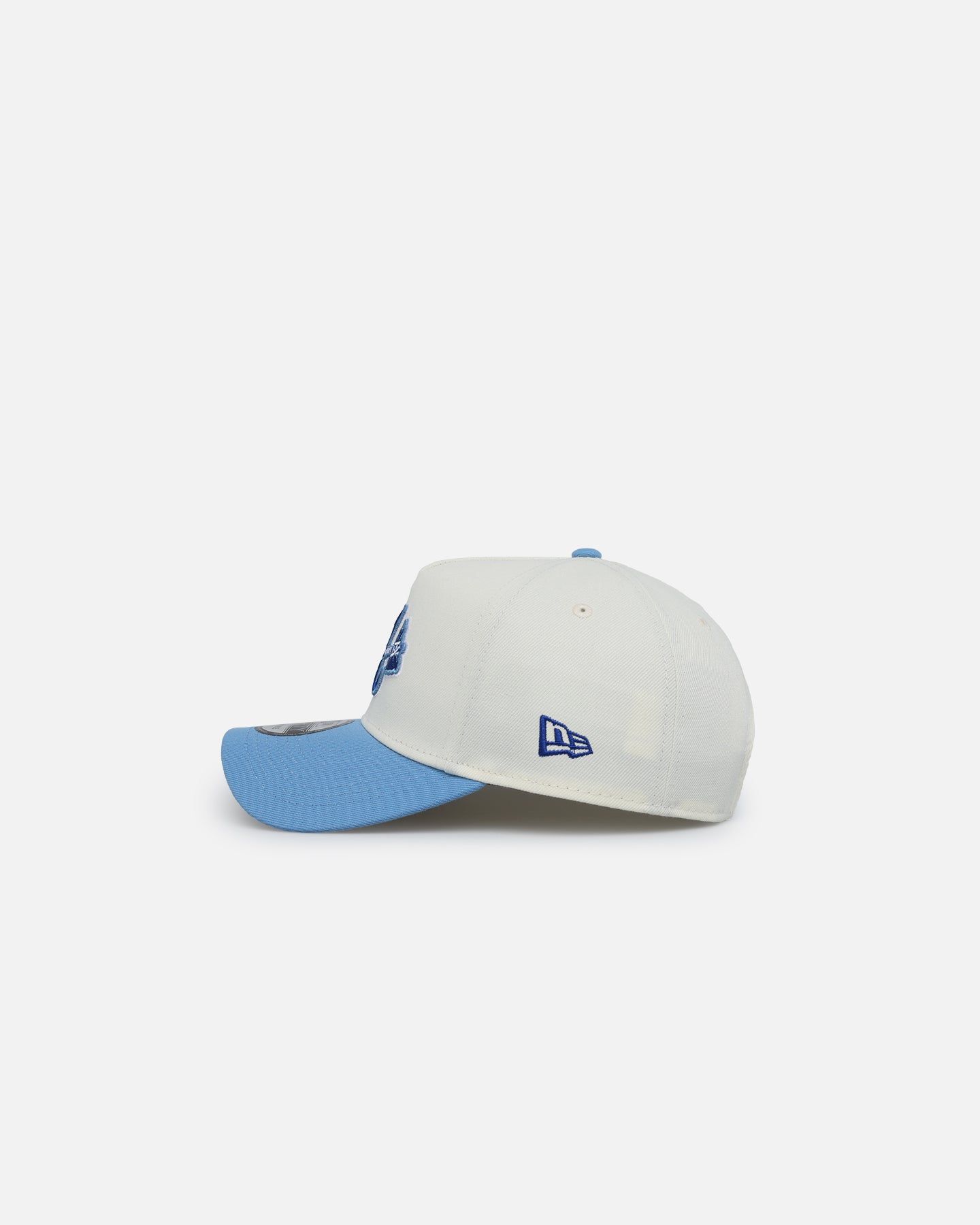 New Era Atlanta Braves 'Polar Breeze' 9FORTY A-Frame Snapback Chrome Sky sold by Culture Kings product image thumbnail 4