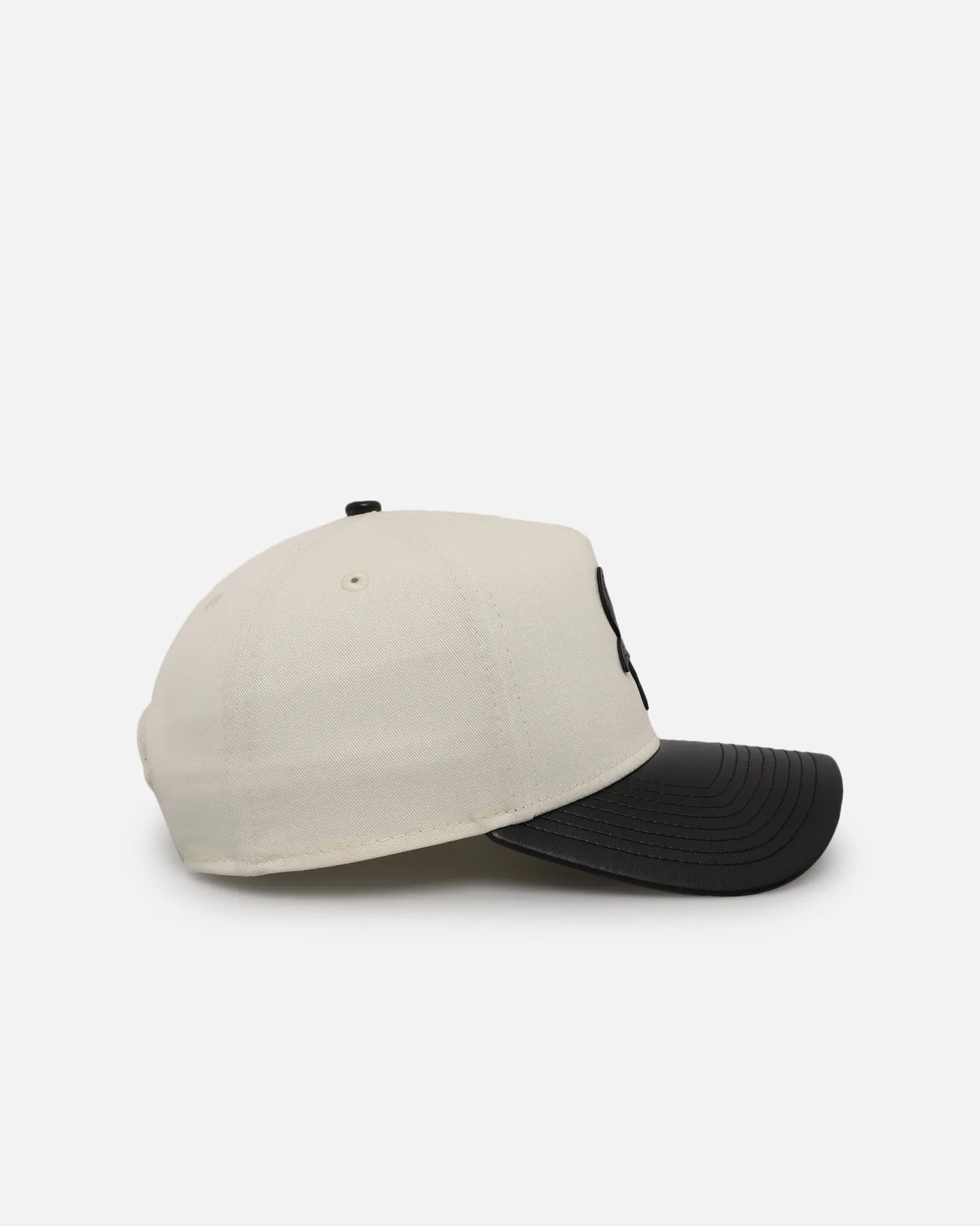 New Era Chicago White Sox 'Leather Visor' 9FORTY A-Frame Snapback Chrome White/Black sold by Culture Kings product image thumbnail 3