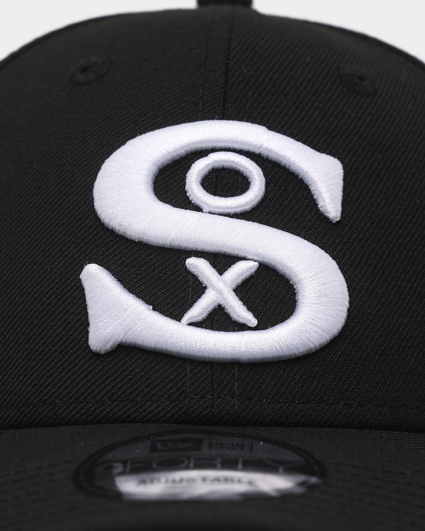 New Era Chicago White Sox 'Archive Americana' 9FORTY Cloth Strapback Black sold by Culture Kings product image thumbnail 5