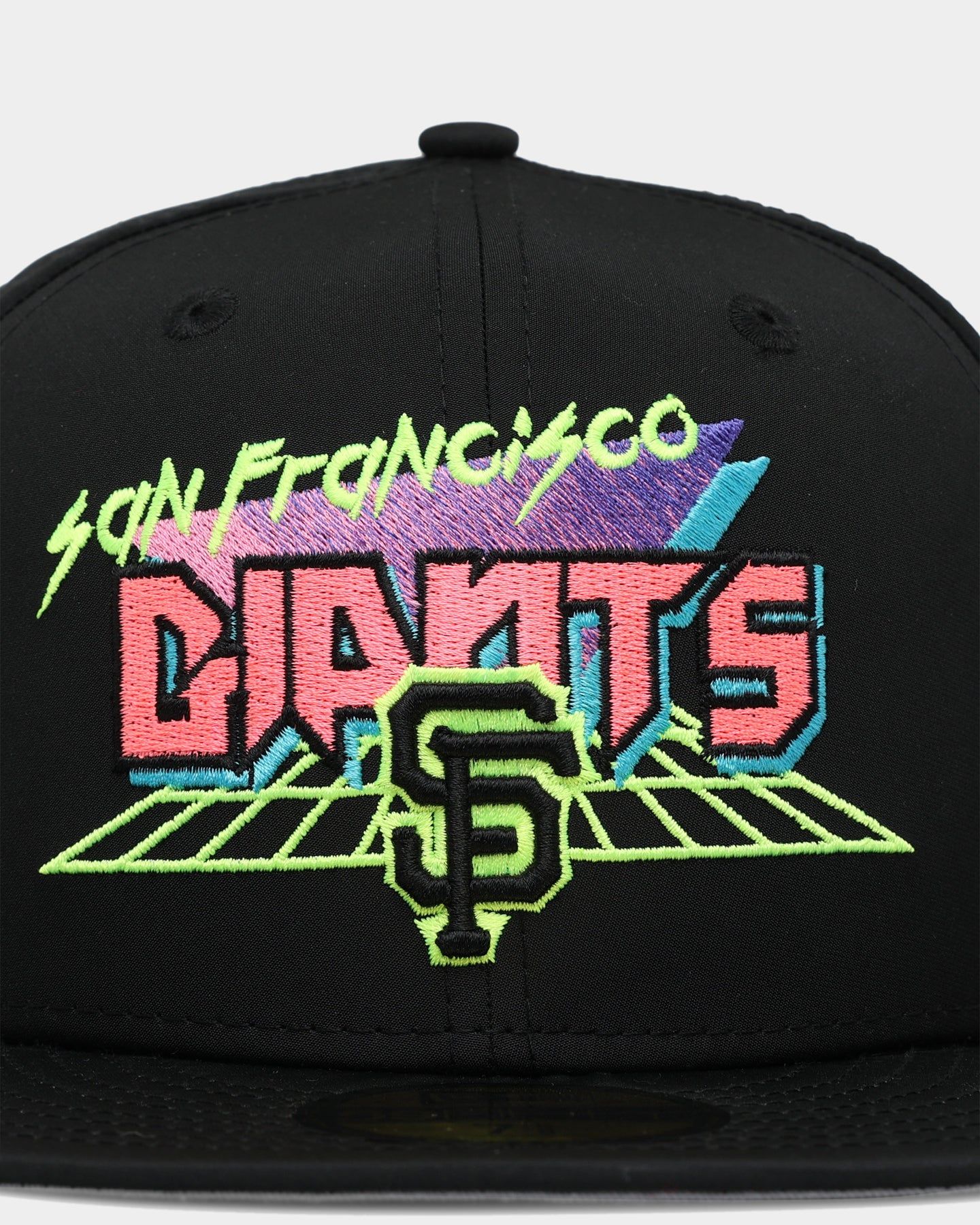 New Era San Francisco Giants 'Neon Vice Prolight Old Golfers' 59FIFTY Fitted Black sold by Culture Kings product image thumbnail 5