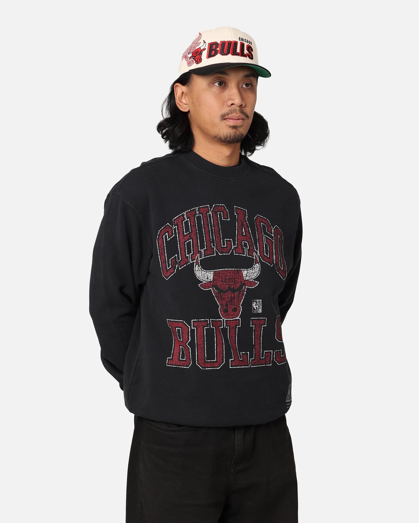 Mitchell & Ness Chicago Bulls Ivy Arch Vintage Crewneck Faded Black sold by Culture Kings