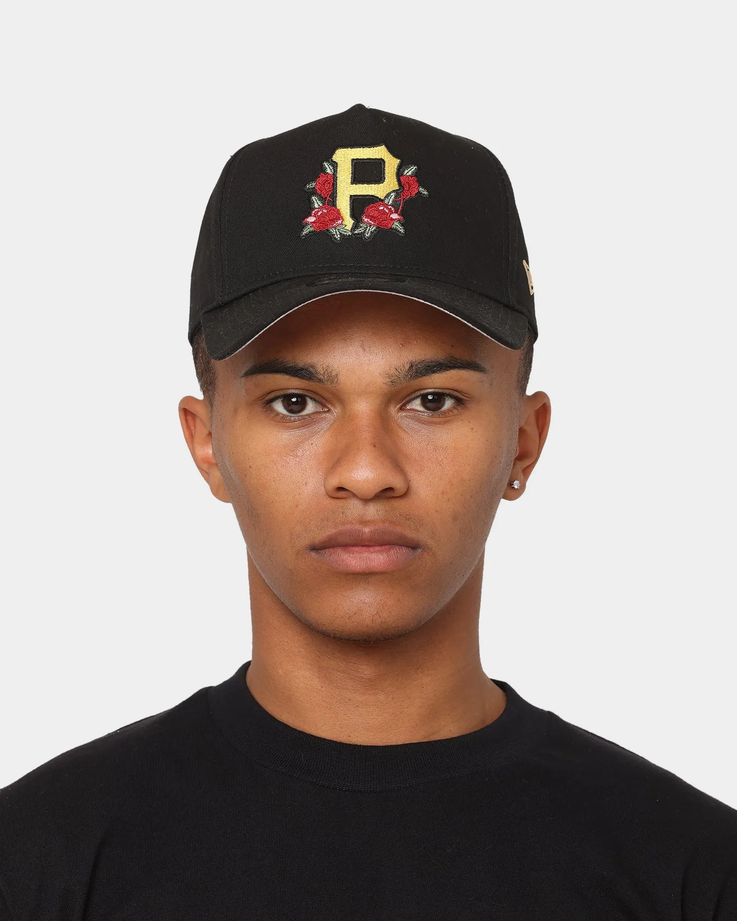 New Era Pittsburgh Pirates 'Floral Logo' 9FORTY K-Frame Snapback Black/Floral sold by Culture Kings product image thumbnail 2