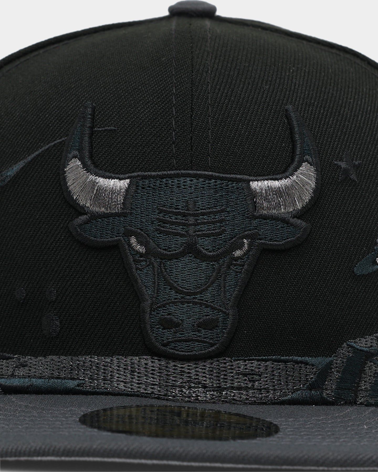 New Era Chicago Bulls Planetary 59FIFTY Fitted Black sold by Culture Kings product image thumbnail 5