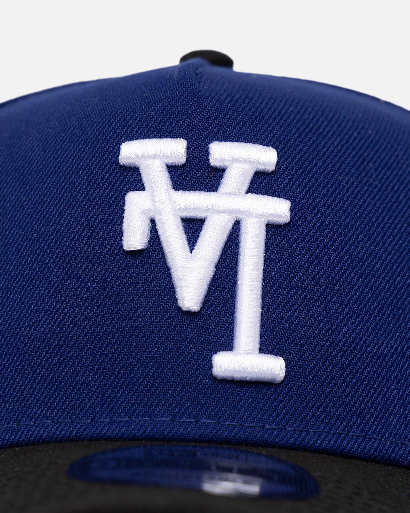 New Era Los Angeles Dodgers 'Upside Down LA Logo' 9FORTY A-Frame Snapback Dark Royal/Black sold by Culture Kings product image thumbnail 5