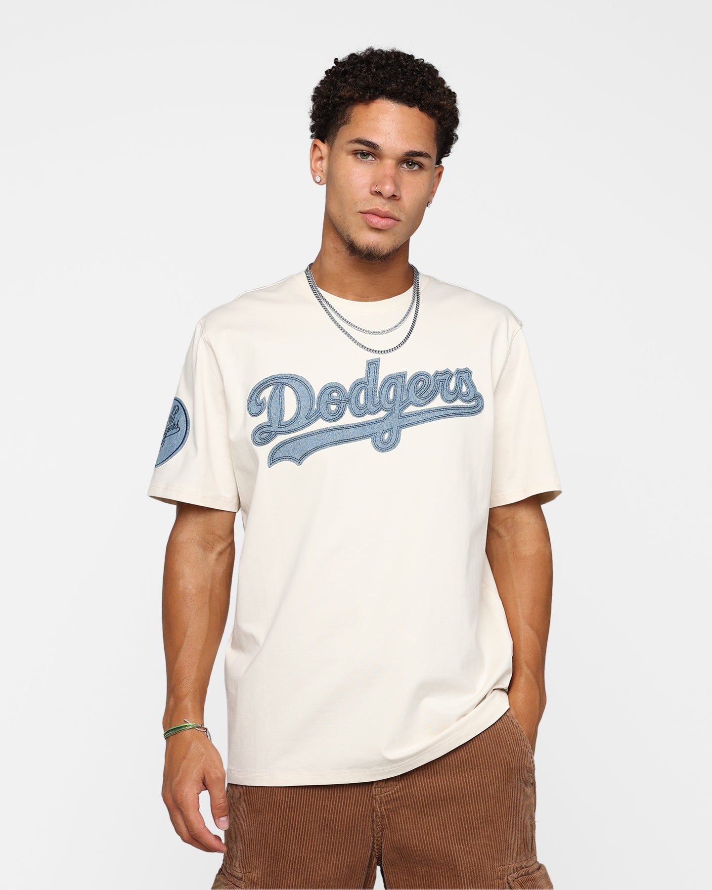 Pro Standard Los Angeles Dodgers Varsity Blue T-Shirt Linen sold by Culture Kings product image thumbnail 2