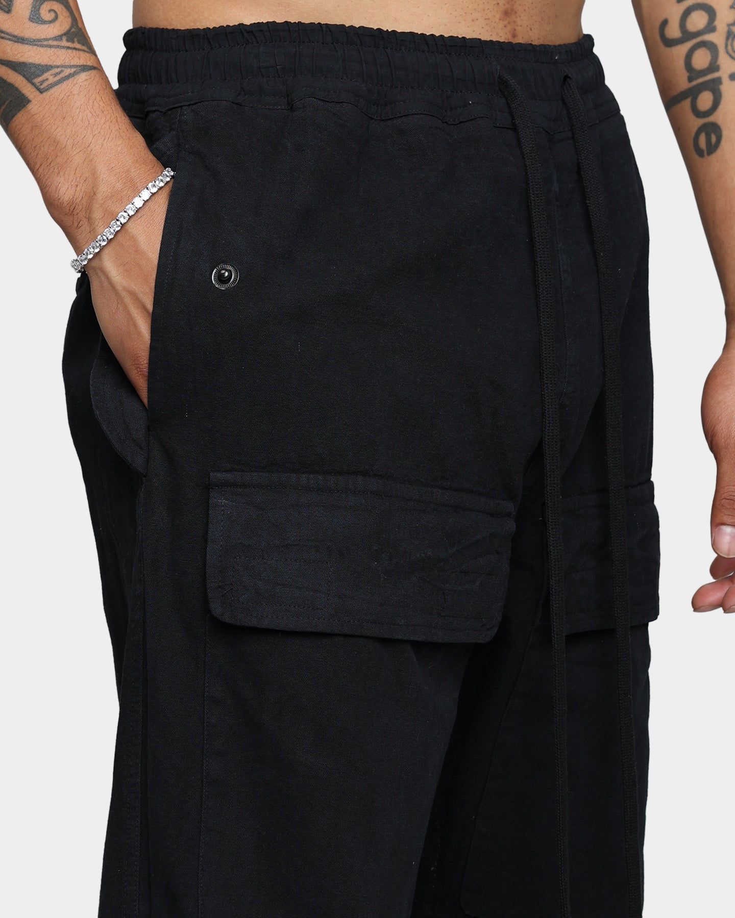 MNML Utility Cargo Pants Black sold by Culture Kings product image thumbnail 9