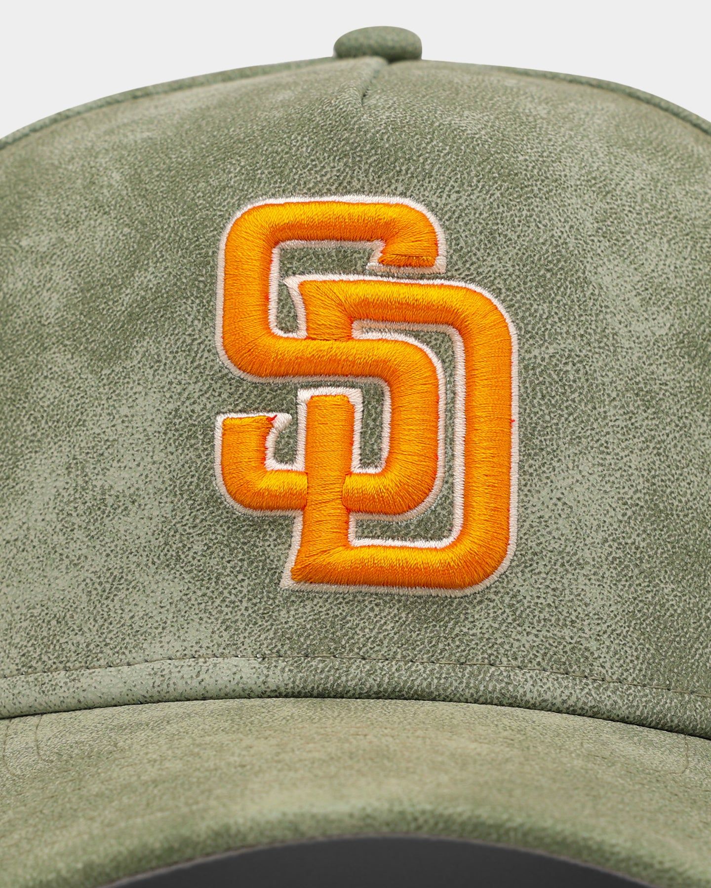New Era San Diego Padres 'Vintage Green' 9FORTY A-Frame Snapback Vintage Green sold by Culture Kings product image thumbnail 5