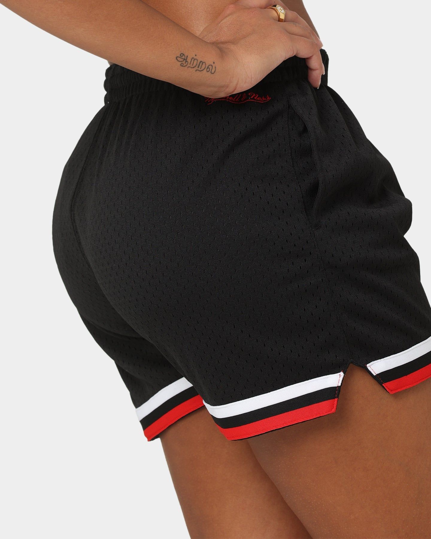 Mitchell & Ness Women's Chicago Bulls Jump Shot Shorts Black sold by Culture Kings product image thumbnail 3