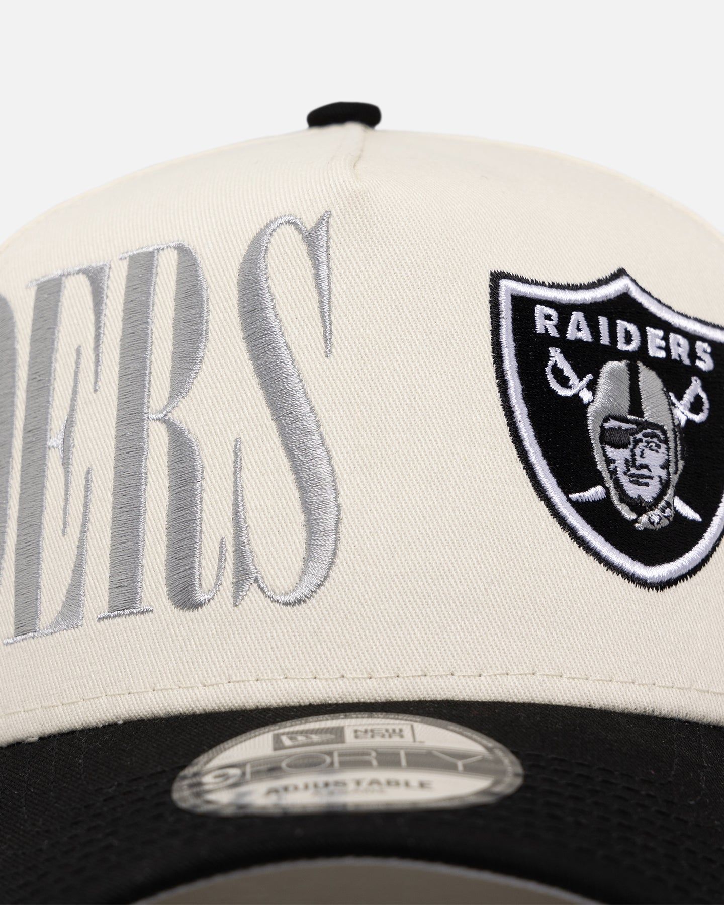New Era Las Vegas Raiders 'Tall Text' 9FORTY A-Frame Snapback Chrome White/OTC sold by Culture Kings product image thumbnail 5