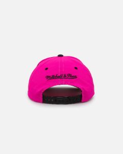 Mitchell & Ness Chicago Bulls Nylon Deadstock 2-Tone Snapback Neon Pink/Black sold by Culture Kings