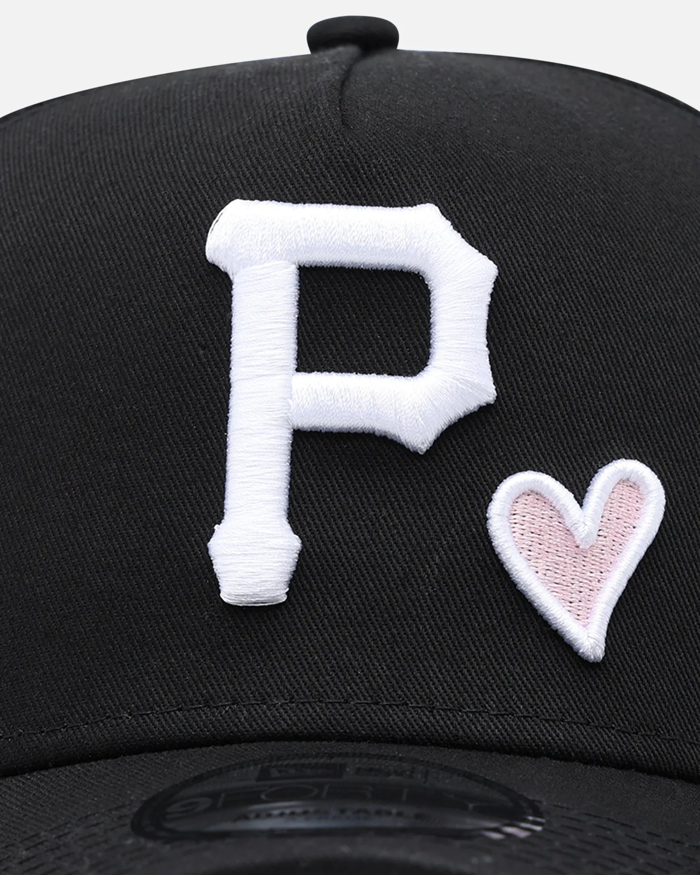 New Era Pittsburgh Pirates 'Pink Satin Hearts' 9FORTY A-Frame Snapback Black/White sold by Culture Kings product image thumbnail 5