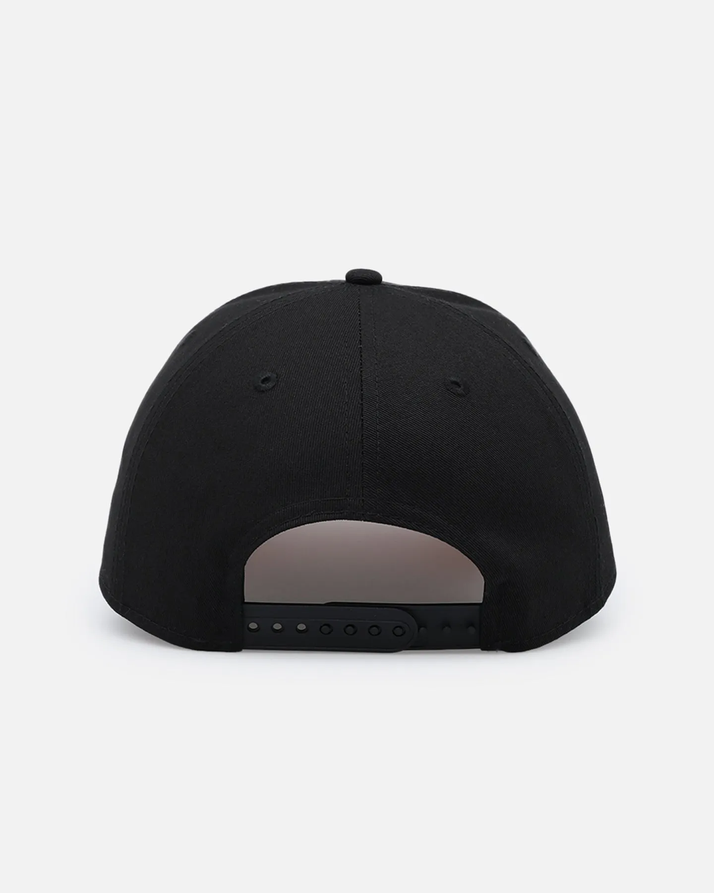 New Era Pittsburgh Pirates 'Pink Satin Hearts' 9FORTY A-Frame Snapback Black/White sold by Culture Kings product image thumbnail 2