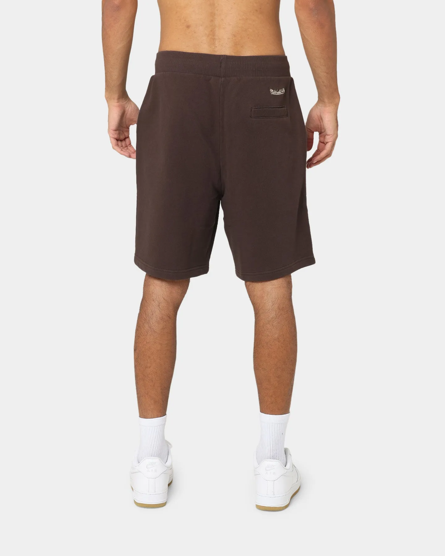 Mitchell & Ness Los Angeles Lakers Shorts Baroque Brown sold by Culture Kings product image thumbnail 4