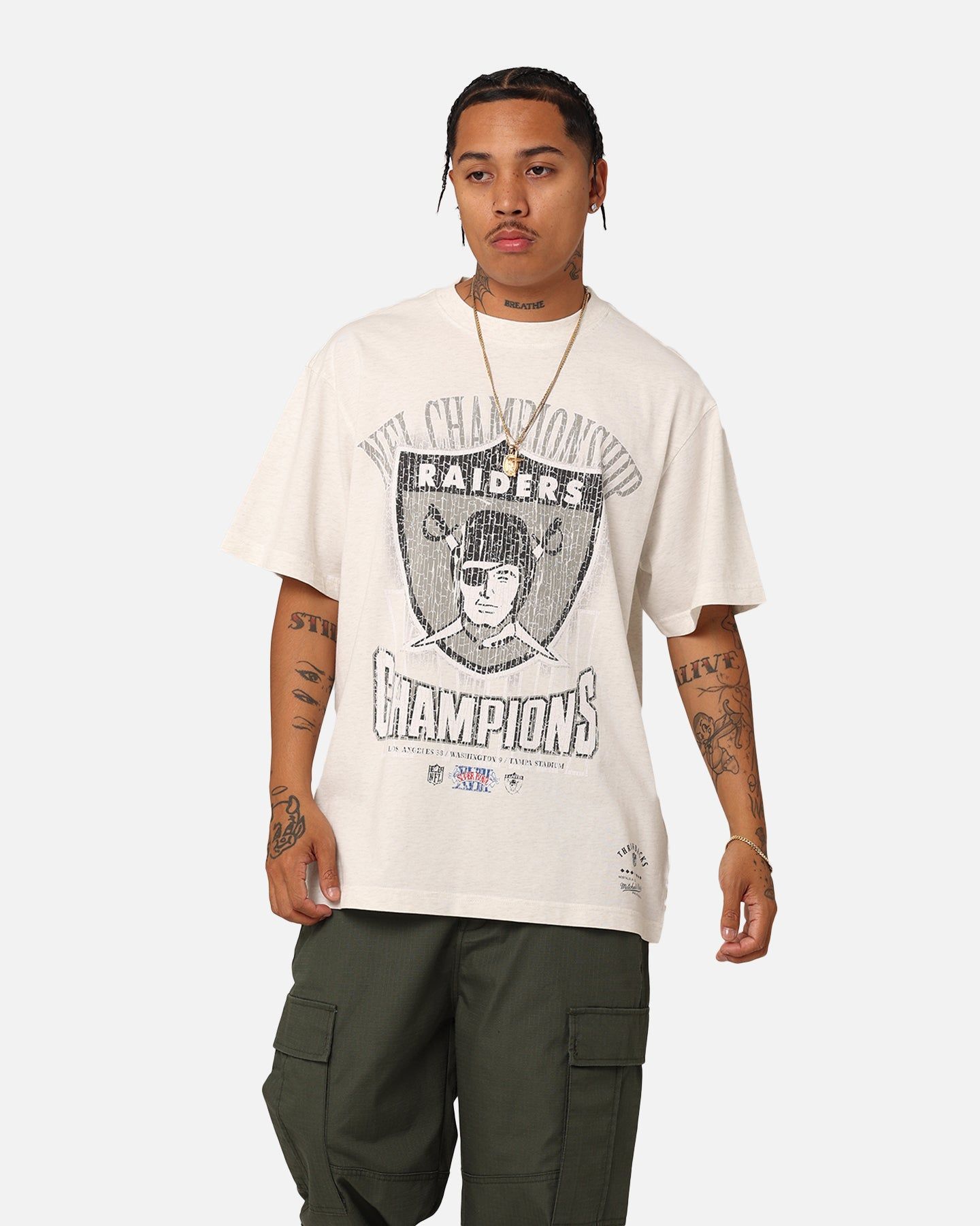 Mitchell & Ness Las Vegas Raiders Shield T-Shirt White Marle sold by Culture Kings