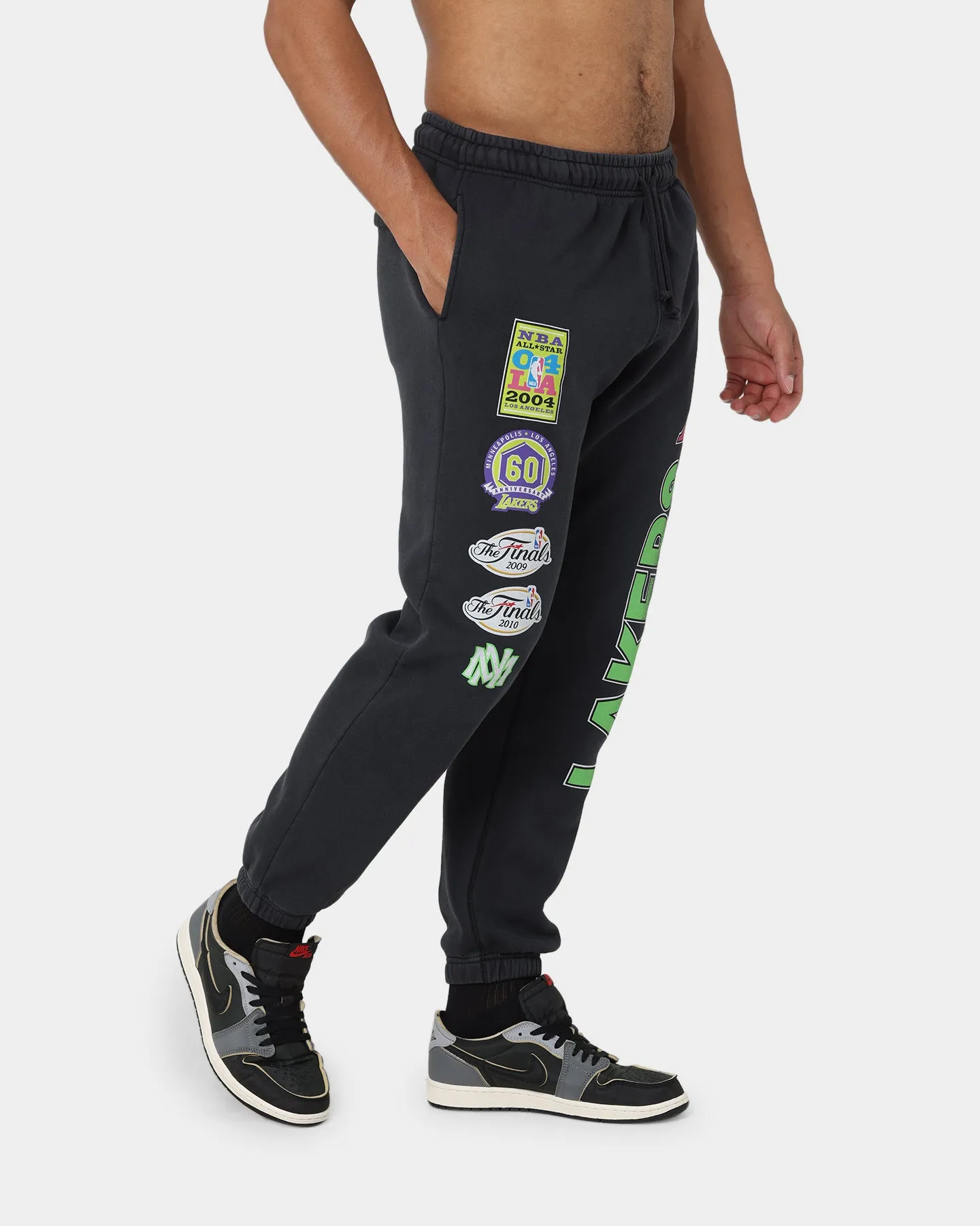 Mitchell & Ness Los Angeles Lakers Neon Champs Sweatpants Faded Black sold by Culture Kings product image thumbnail 5